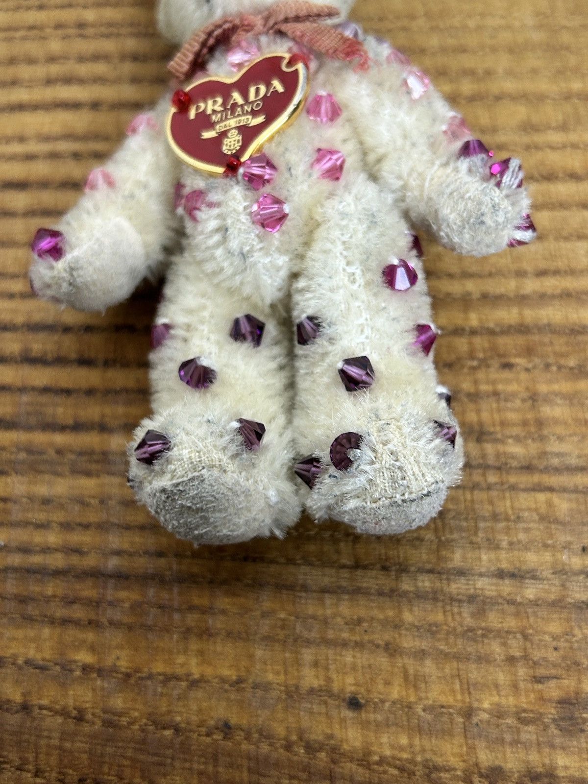 Prada Vintage Prada Heart Love Bag Charm Bear Key Holder Beige Size ONE SIZE - 4 Thumbnail