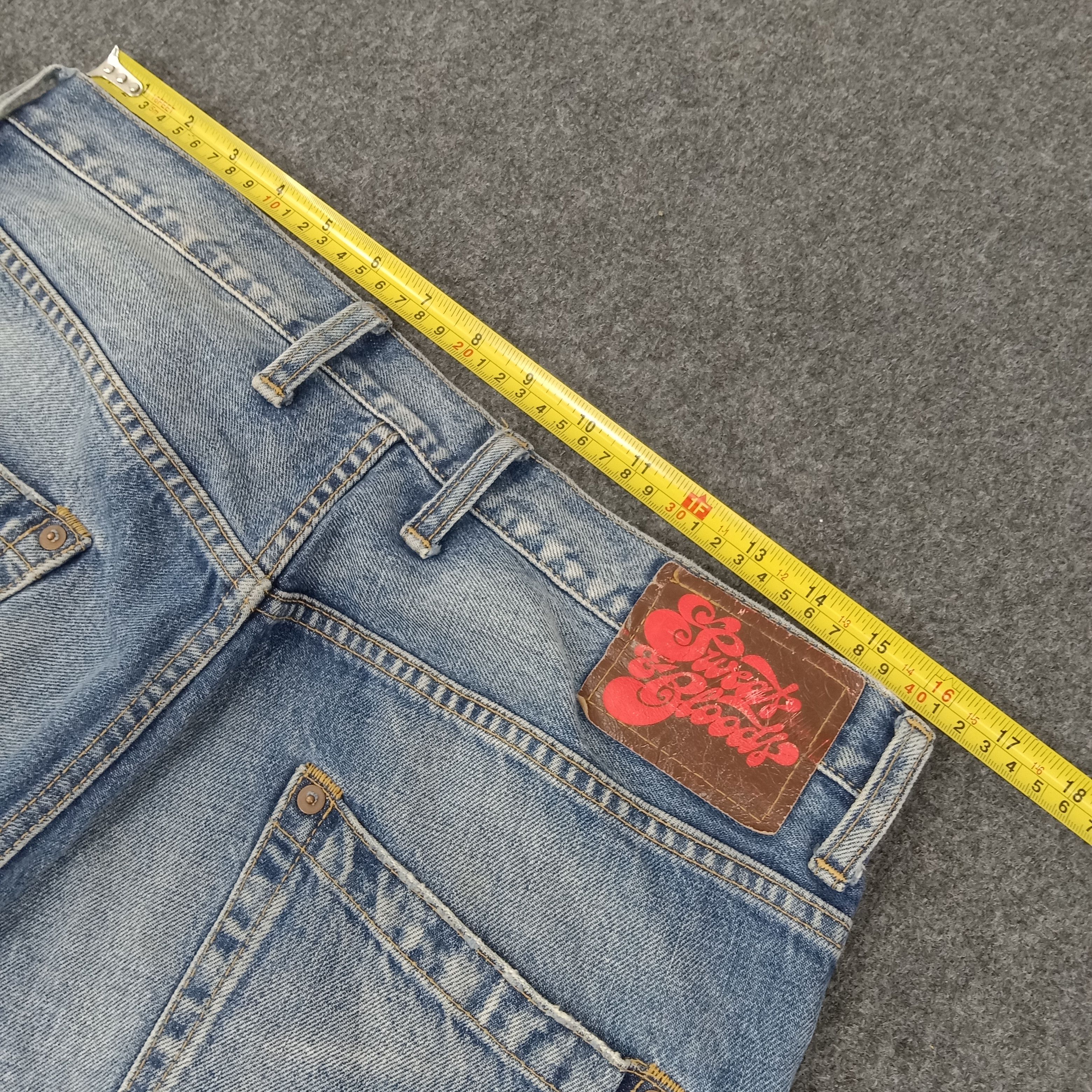 Japanese Brand RNA Sweats Bloods Distressed Style Denim Jeans Size US 33 - 10 Thumbnail