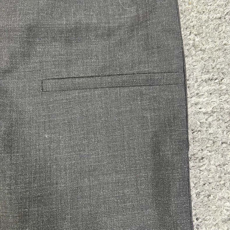 Prada Prada Black and gray, medium and long skirt 2505-Nextarrow Size 25" / US 0 / IT 36 - 6 Thumbnail