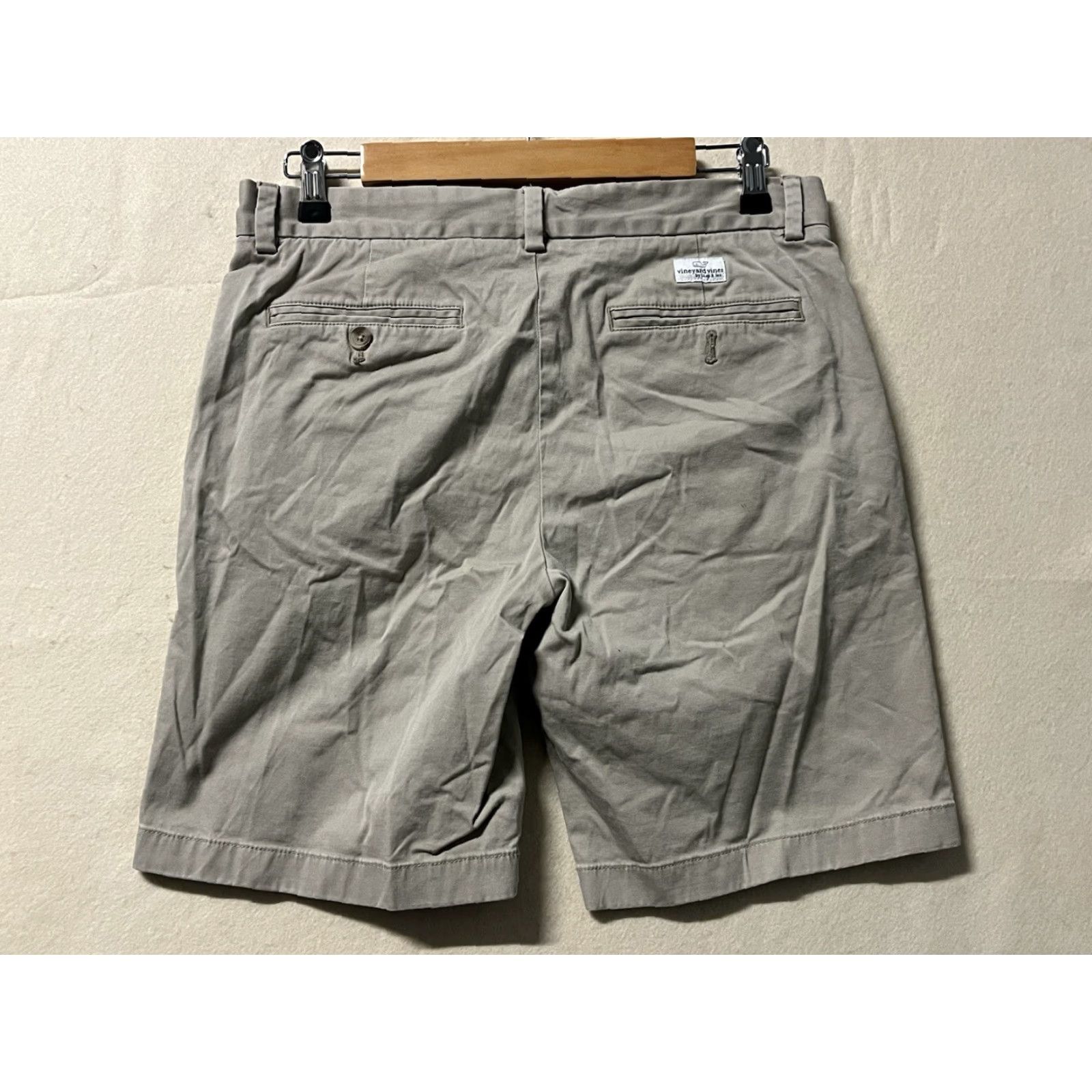 Vineyard Vines Vineyard Vines Men's Shorts 30 Breaker Khaki Tan Beige Flat Front Cotton Knit Casual Chino Regular Mens Size US 30 / EU 46 - 2 Thumbnail