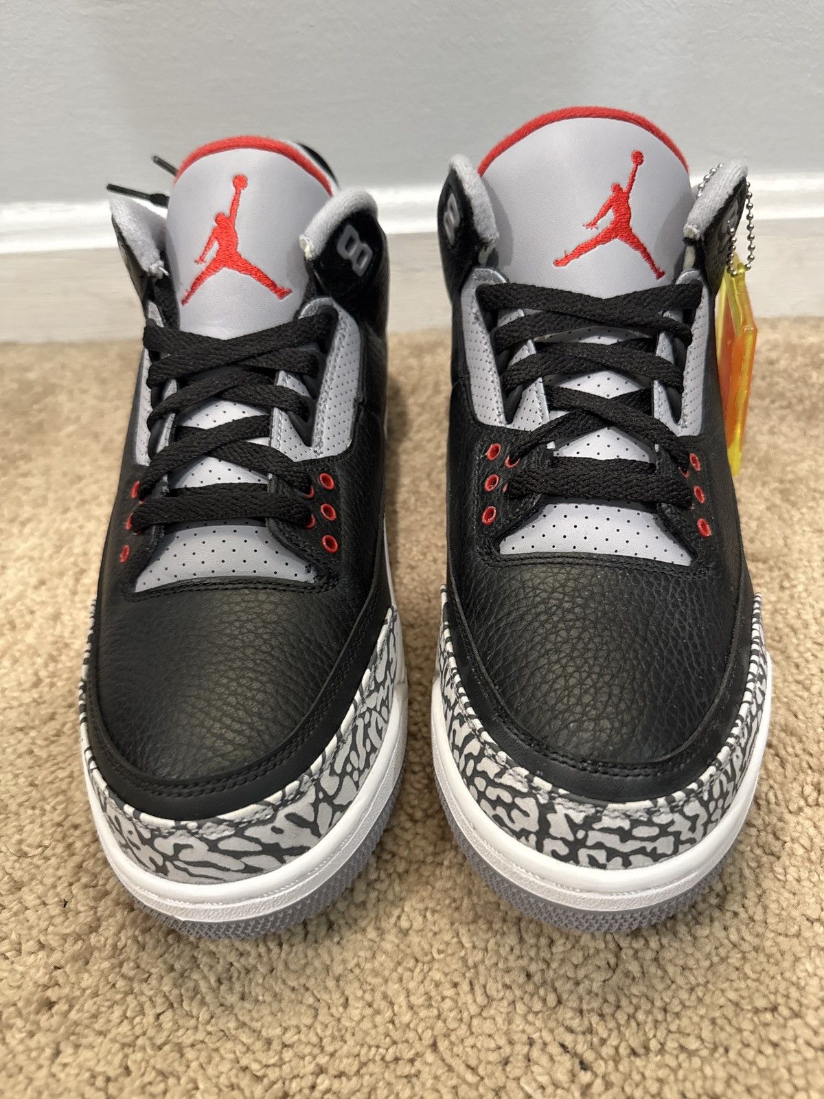 Jordan Brand Jordan 3 Black Cement 2018 Size US 10 / EU 43 - 7 Thumbnail