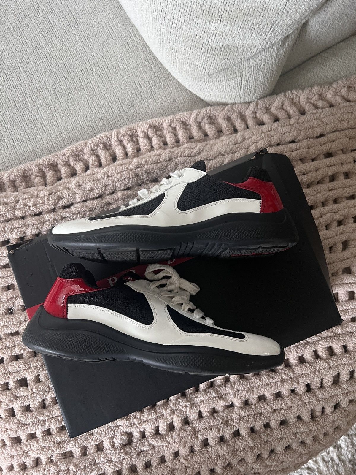 スニーカー PRADA SNEAKER (2EG302GUD F0009) Prada Prada Man Sneakers 2EG302GUD F0009 Size UK 7 | Grailed