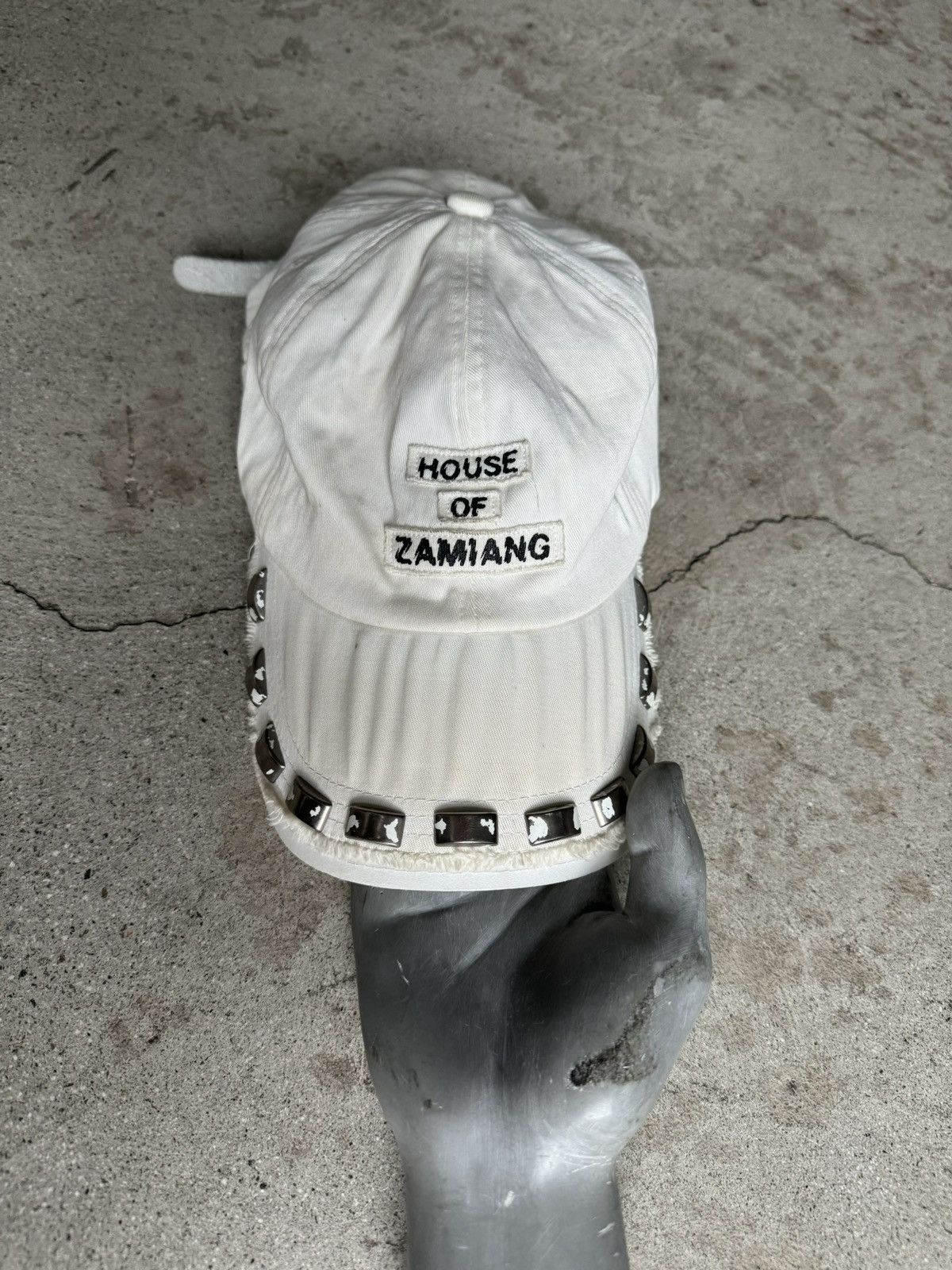 ARCHIVE SS 06 T ZAMIANG UNDERCOVER THRASHED PUNK DAD HAT CAP