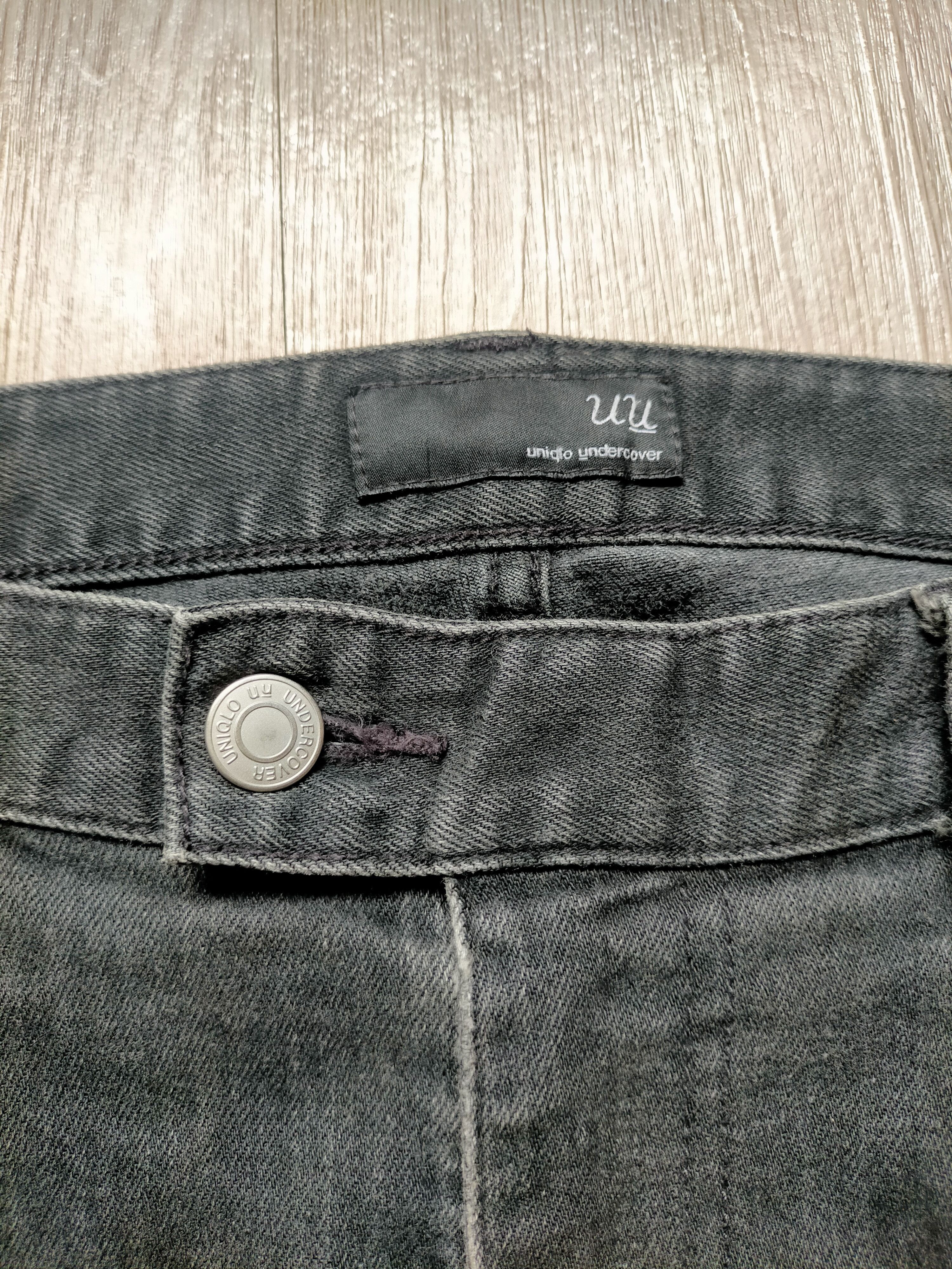 Undercover Undercover Uniqlo Black Skinny Jeans Size US 33 - 21 Thumbnail