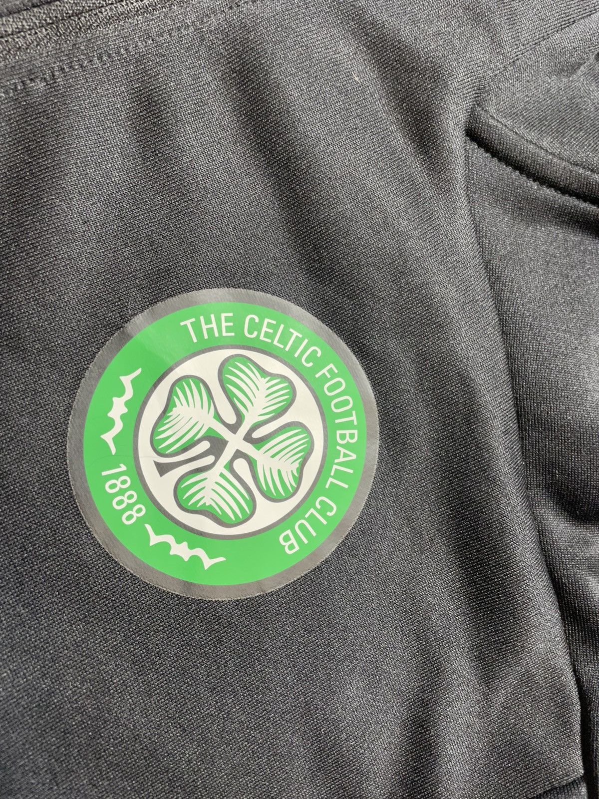 Adidas Vintage Adidas FC Celtic Y2K Football Hoodie Size US M / EU 48-50 / 2 - 7 Thumbnail
