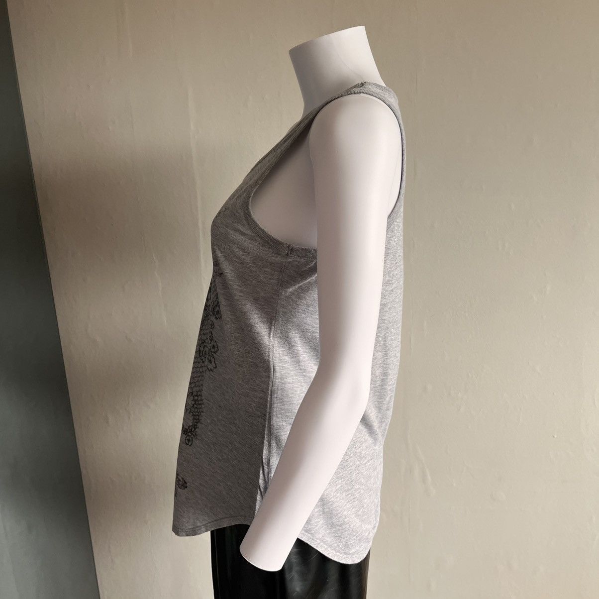 Alexander McQueen Alexander McQueen Skull and Flowers Vest Top Size M / US 6-8 / IT 42-44 - 7 Thumbnail