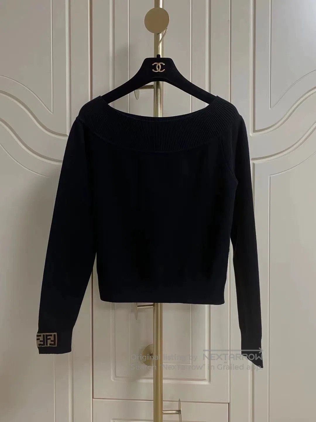 Fendi Fendi Off-the-Shoulder Knit Top. Size US L / EU 52-54 / 3 - 1 Thumbnail