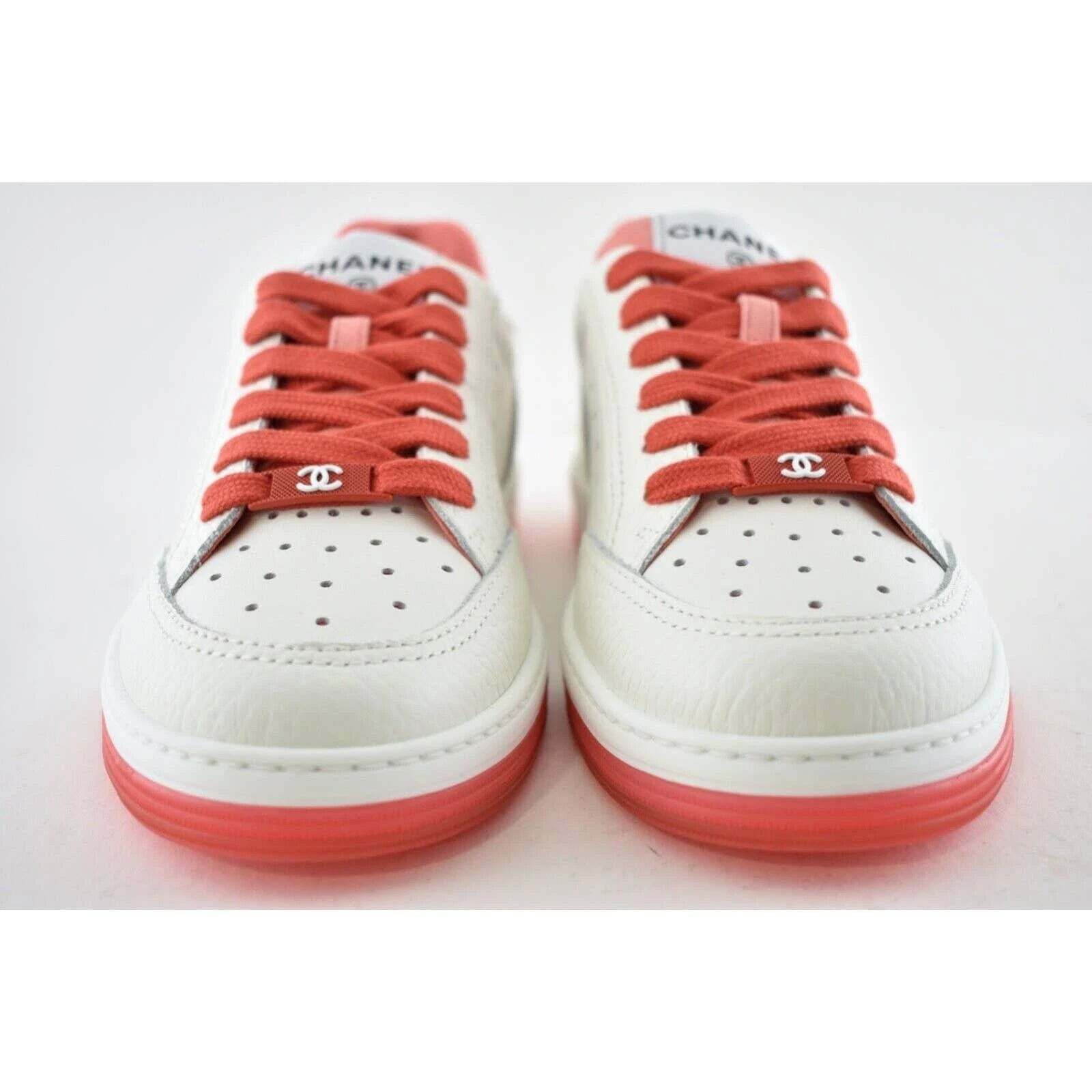 Chanel 22P Leather CC Logo Flat Lace Up Runner Trainer Sneaker 37.5 Size US 7.5 / IT 37.5 - 6 Thumbnail