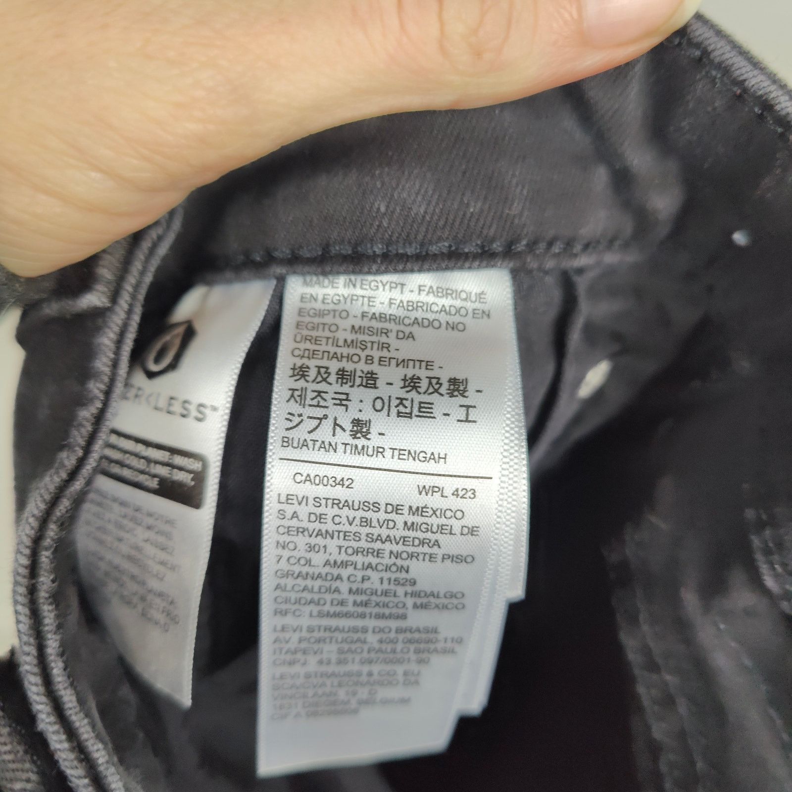 Levi's Levi's 726 High Rise Flare Jeans Womens 30 Black Wash Size 30" / US 8 / IT 44 - 8 Thumbnail