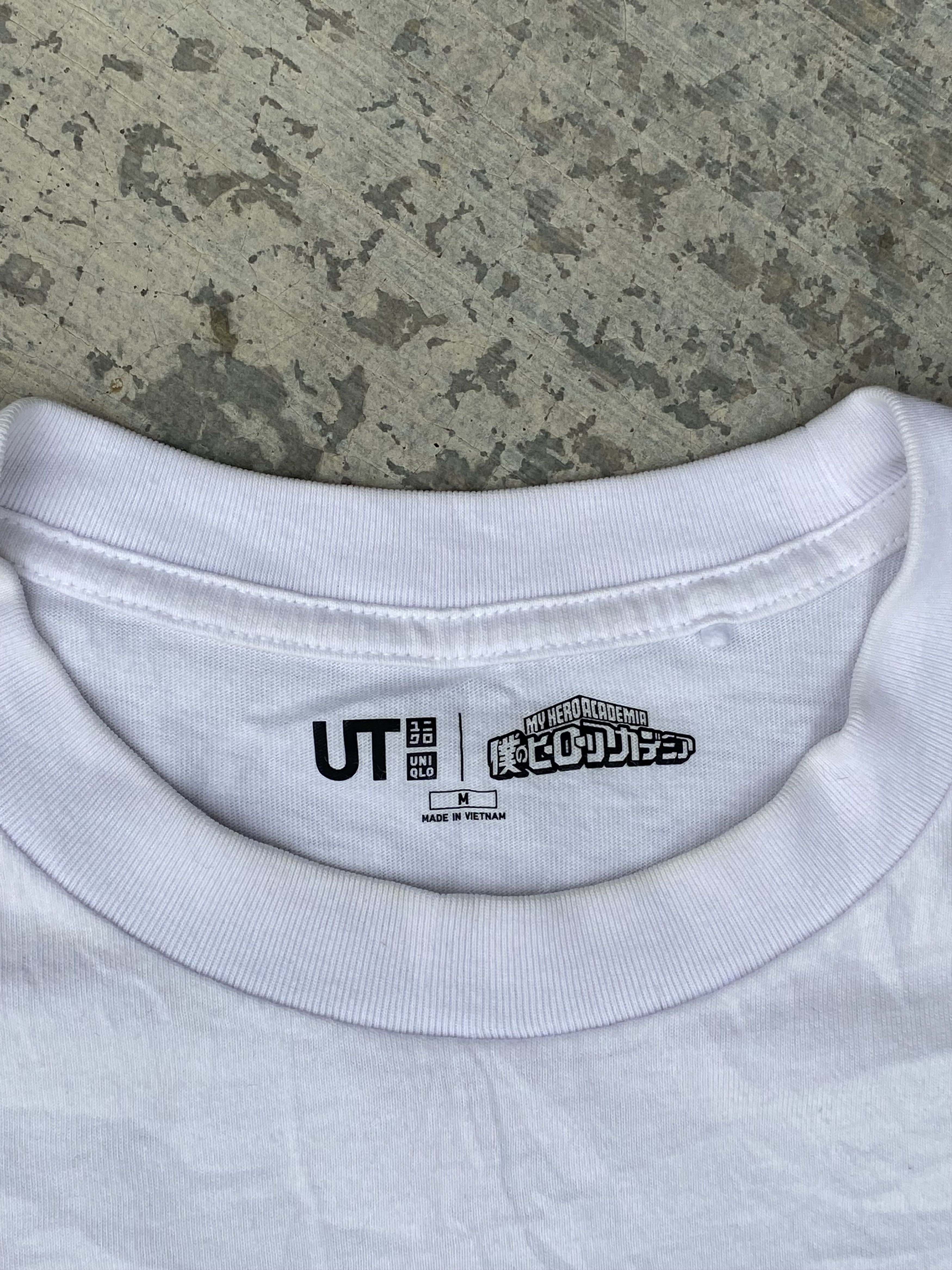 Cartoon Network × Japanese Brand × Uniqlo Uniqlo X My Hero Academia Tshirt Size US M / EU 48-50 / 2 - 7 Thumbnail