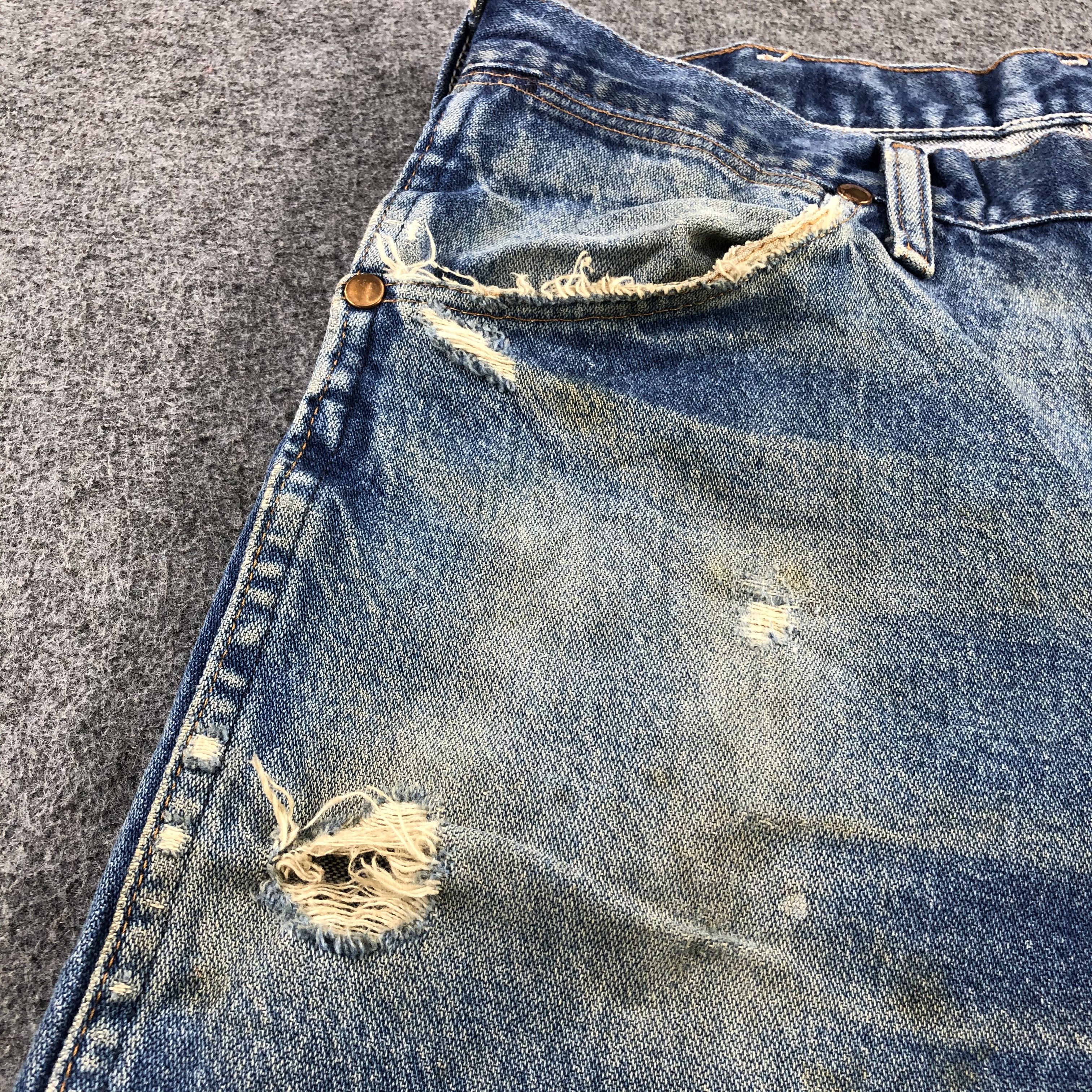 Vintage Vintage Blue Wash Wrangler Jeans-J2421 Size US 32 / EU 48 - 9 Thumbnail