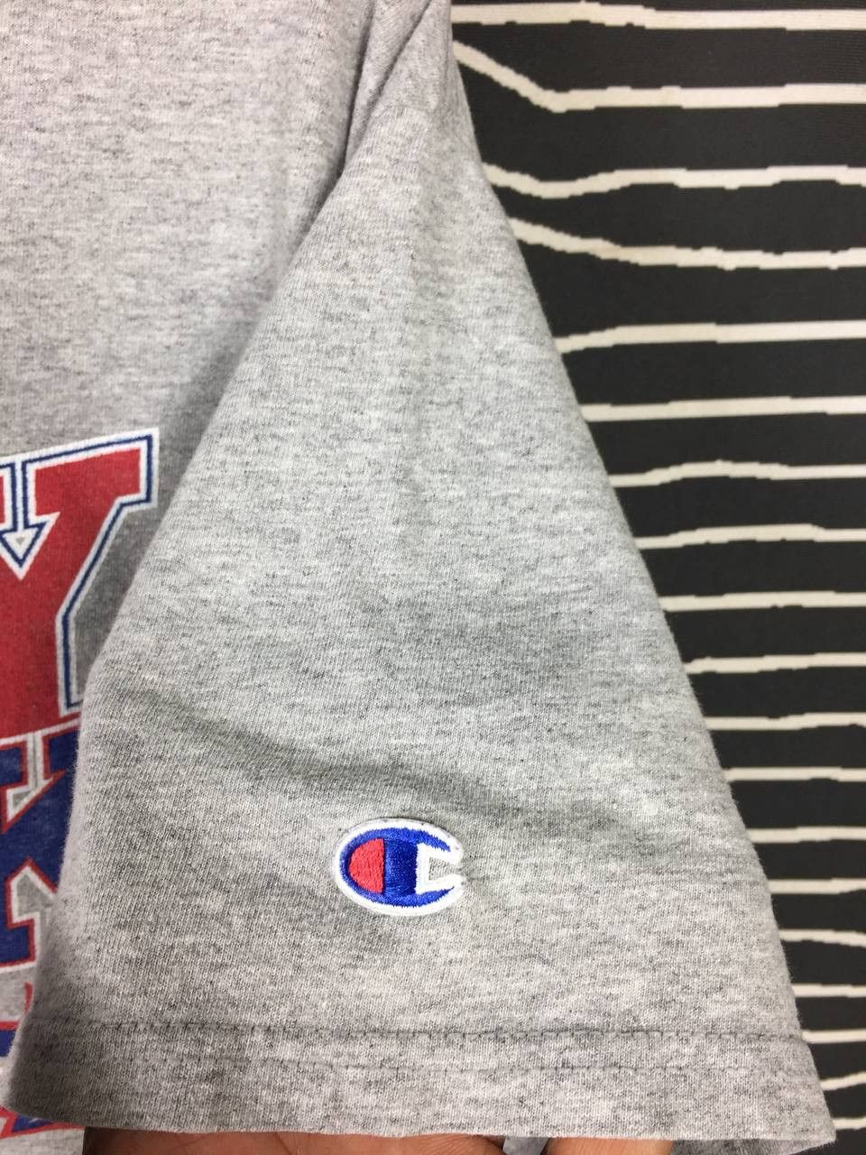 Champion × Vintage Champion Authentic Stony Brook University Seawolves Tee Size US L / EU 52-54 / 3 - 4 Thumbnail