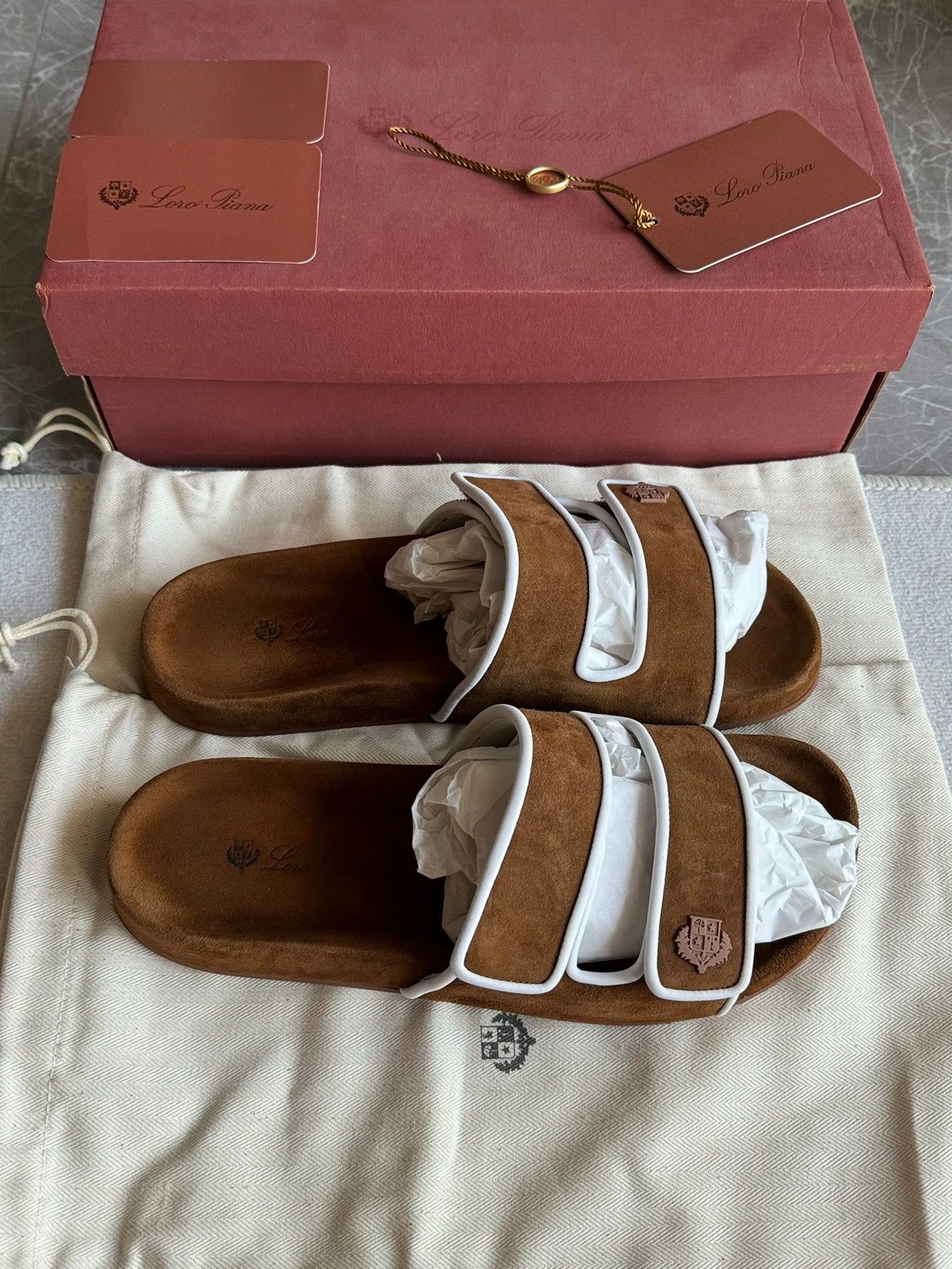 Loro Piana Loro Piana women's suede deep brown 37 slippers Size US 6.5 / IT 36.5 - 2 Thumbnail