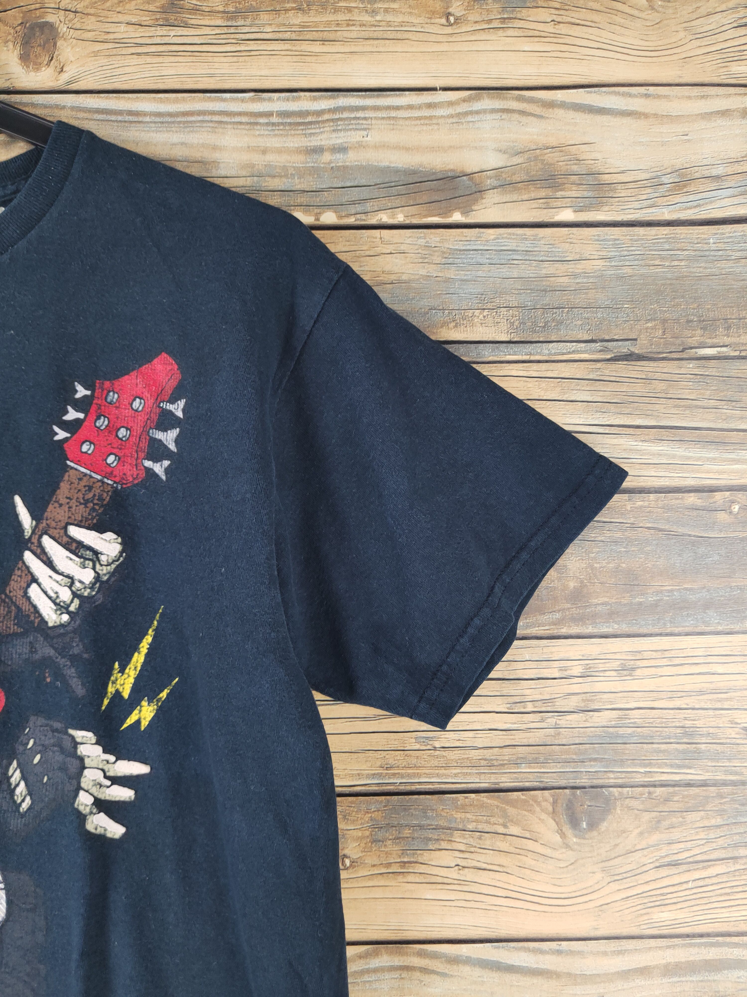 Japanese Brand DL Audio Council skull band guitar Navy T-shirt #2133 Size US M / EU 48-50 / 2 - 7 Thumbnail