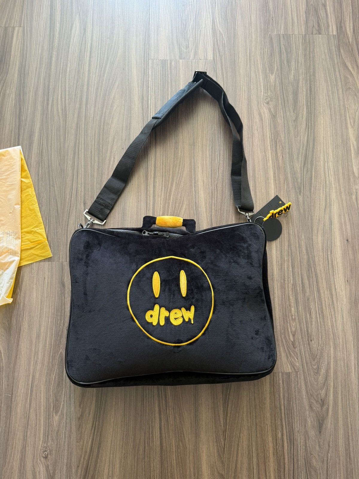 Drew House Drew House Smiley Face Laptop Bag / Duffle Black Yellow Size ONE SIZE - 6 Thumbnail