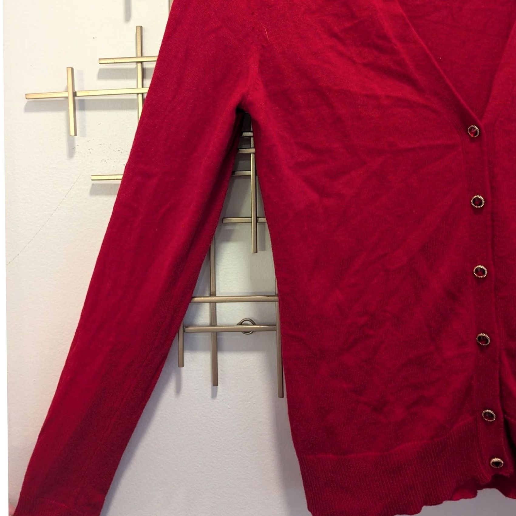 Vintage 7th Avenue NY & Co Red V-Neck Cardigan Sweater Womens M Jewel Button Front Lightweight Knit Casual Workwear Size M / US 6-8 / IT 42-44 - 4 Thumbnail