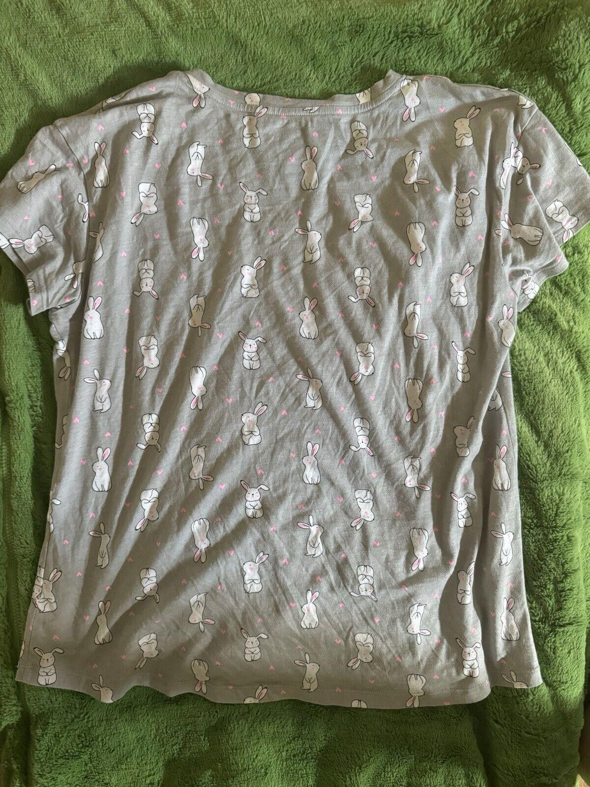 Designer Woman’s Secret Treasures Pajama Top Size Small Bunny Hearts Size ONE SIZE - 3 Thumbnail