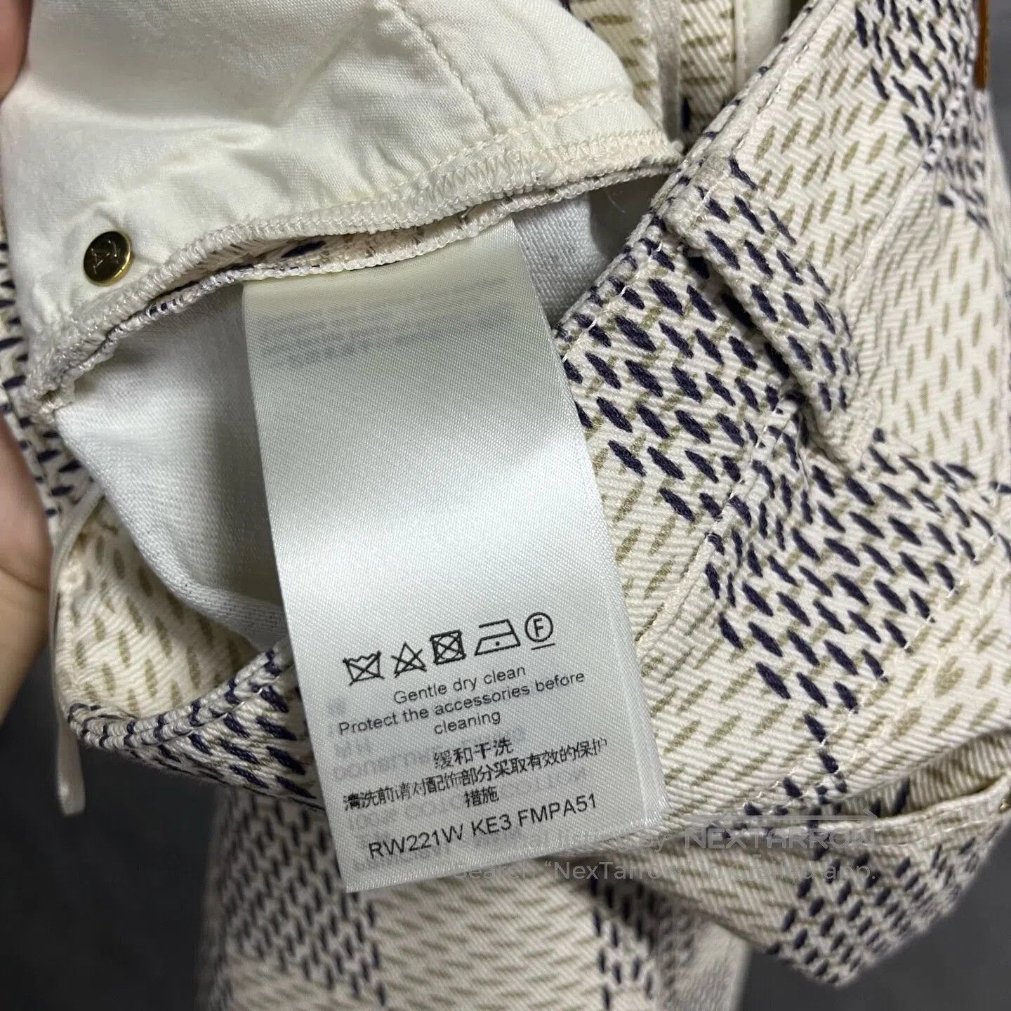 Louis Vuitton Louis Vuitton size 36 Beige checkered pattern jeans with a Size 26" / US 2 / IT 38 - 5 Thumbnail