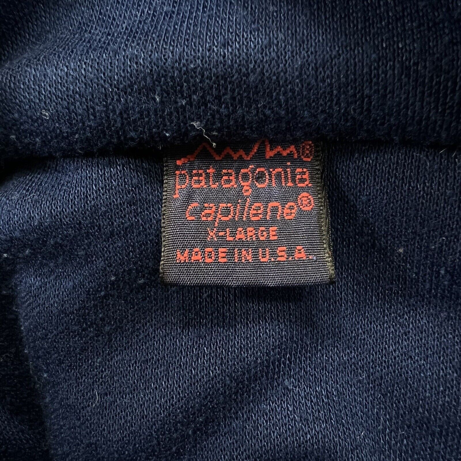 Patagonia Vintage Patagonia Capilene Slim Fit Lightweight Sweatshirt Size XL / US 12-14 / IT 48-50 - 3 Thumbnail