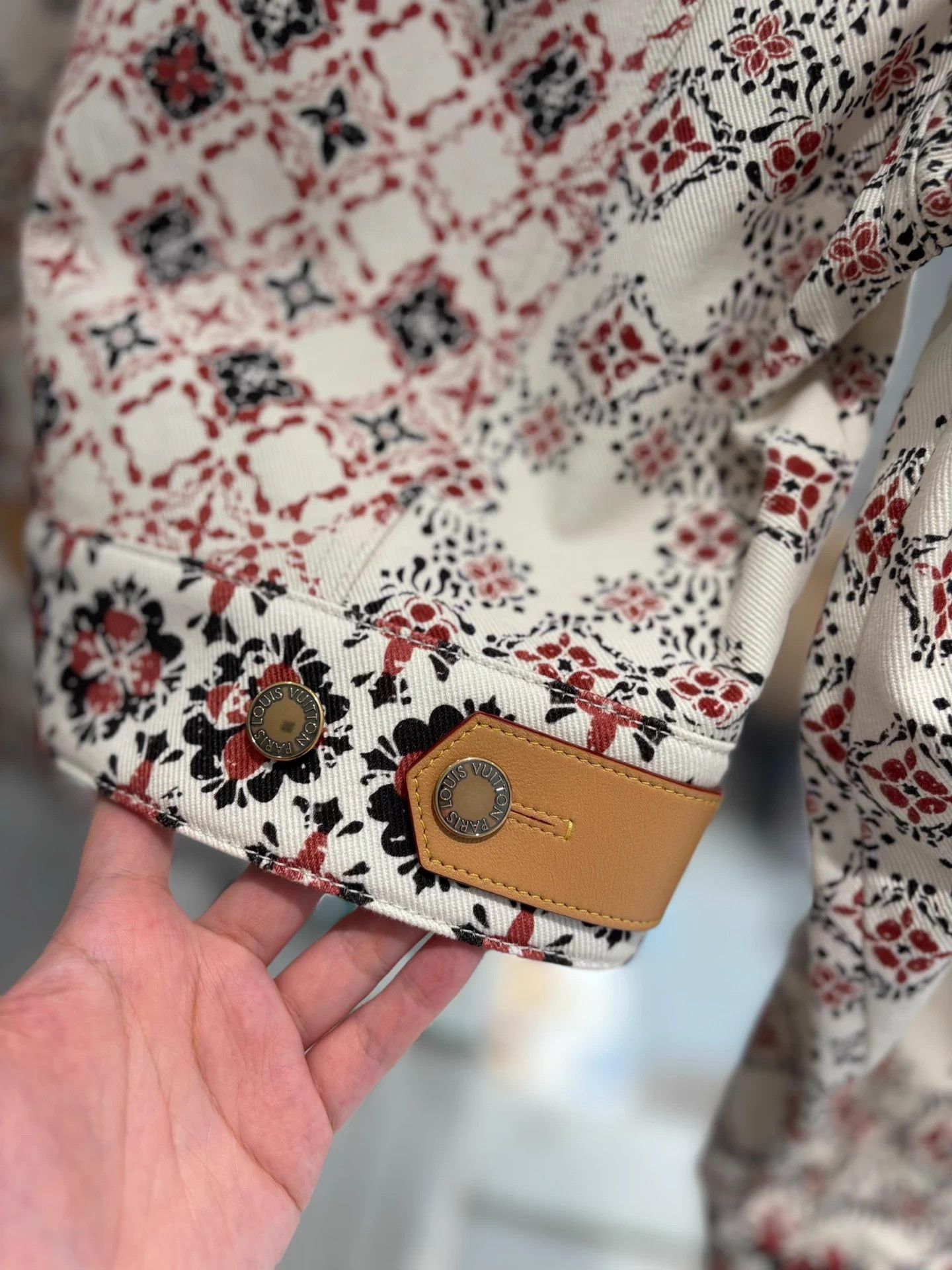 Louis Vuitton LV Red & White Colorblock Logo Short Denim Jacket 34 Size XS / US 0-2 / IT 36-38 - 7 Thumbnail