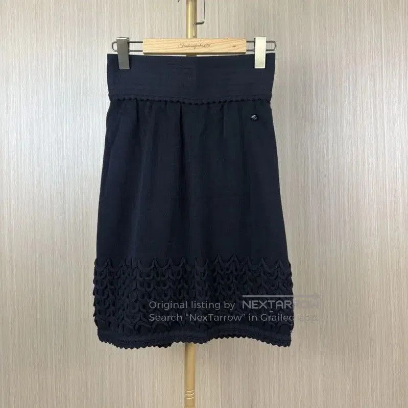 Chanel Chanel Black Cotton Midi Skirt . Size 35" - 1 Thumbnail