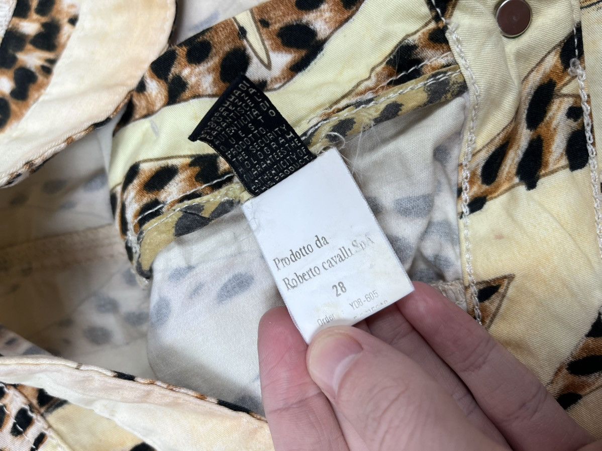 Roberto Cavalli Vintage Roberto Cavalli Leopard Print Skirt Size 28" / US 6 / IT 42 - 12 Thumbnail