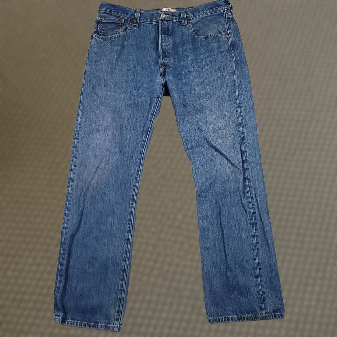 Levi's Levi's 501XX Jeans Mens 38X32 Button Fly Straight Leg Denim Classic Workwear Jeans Mens 38 Regular Blue 5-Pocket Grunge Vintage No Size US 38 / EU 54 - 1 Thumbnail