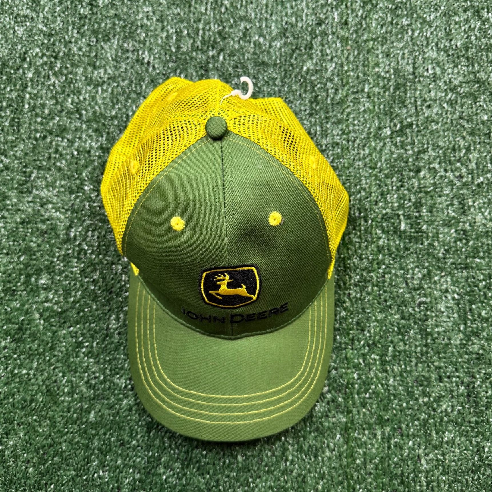 John Deere John Deere Trucker Hat Green Yellow Adjustable Men's One Size Lightweight Snapback Hat Size ONE SIZE - 3 Thumbnail