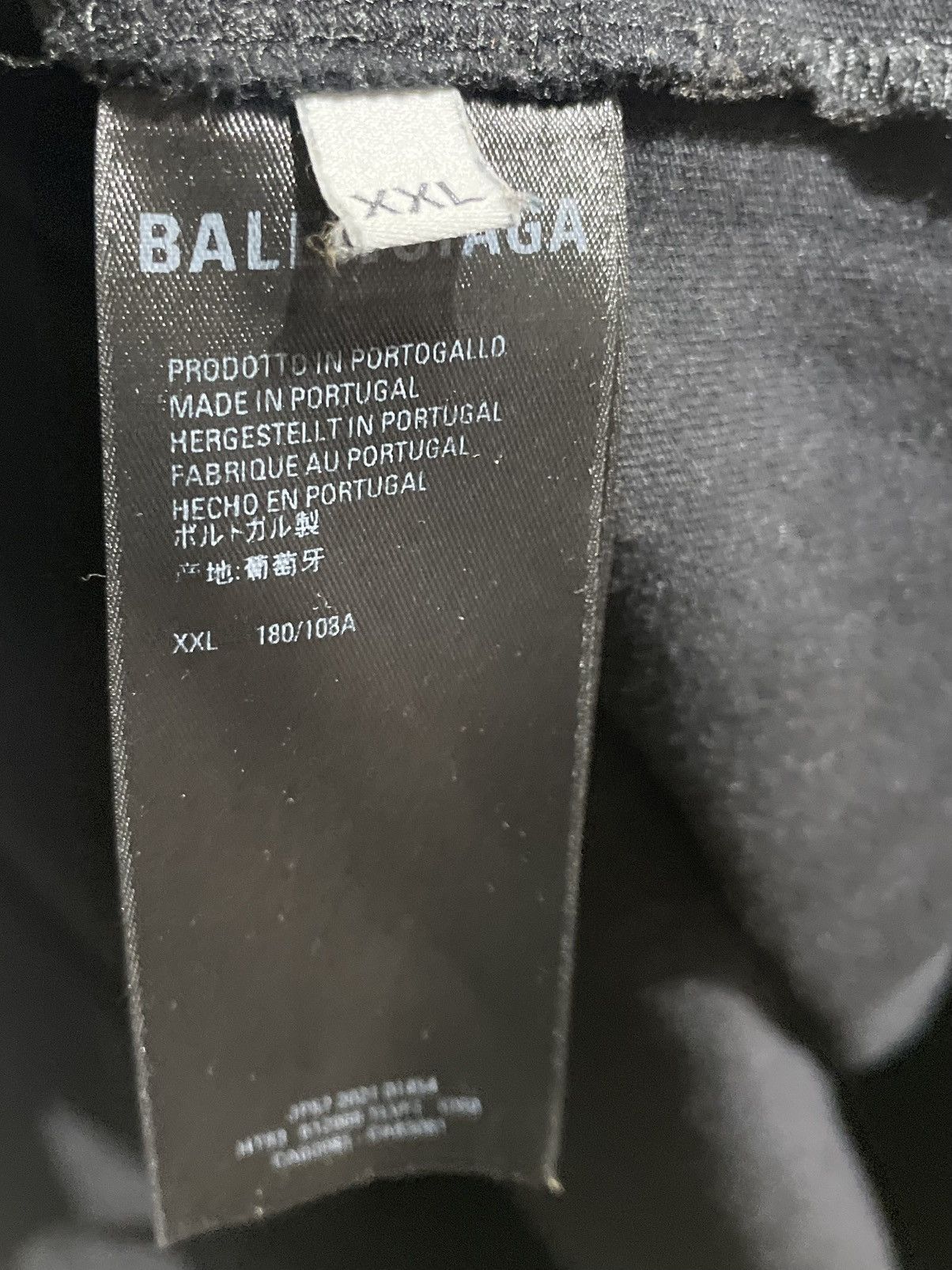 Balenciaga Balenciaga Marathon Distressed T-shirt M Size US XXL / EU 58 / 5 - 5 Thumbnail