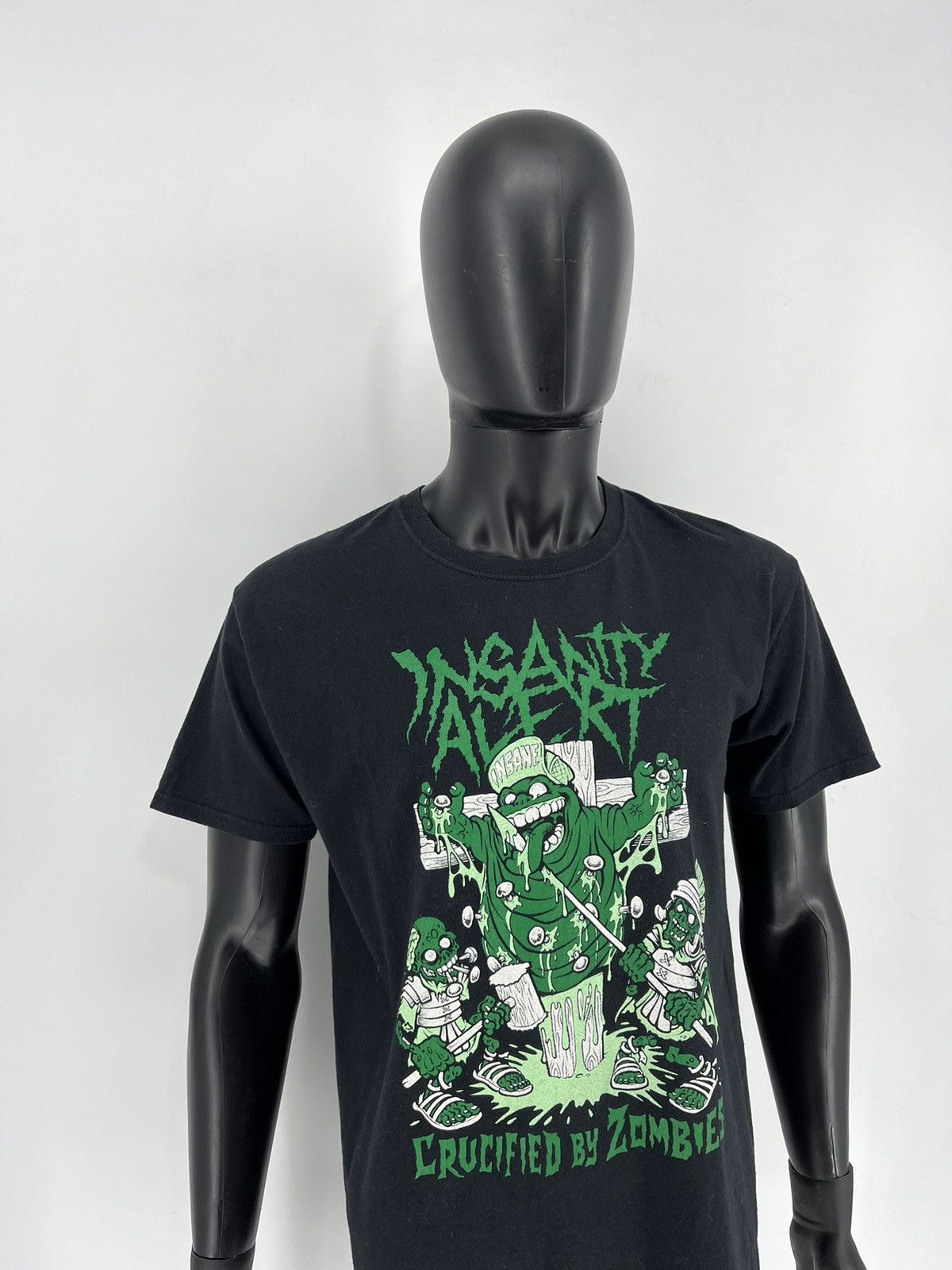 Band Tees × Vintage Vintage 00s Insanity Alert Metal Band Grunge Faded Double Size US L / EU 52-54 / 3 - 3 Thumbnail