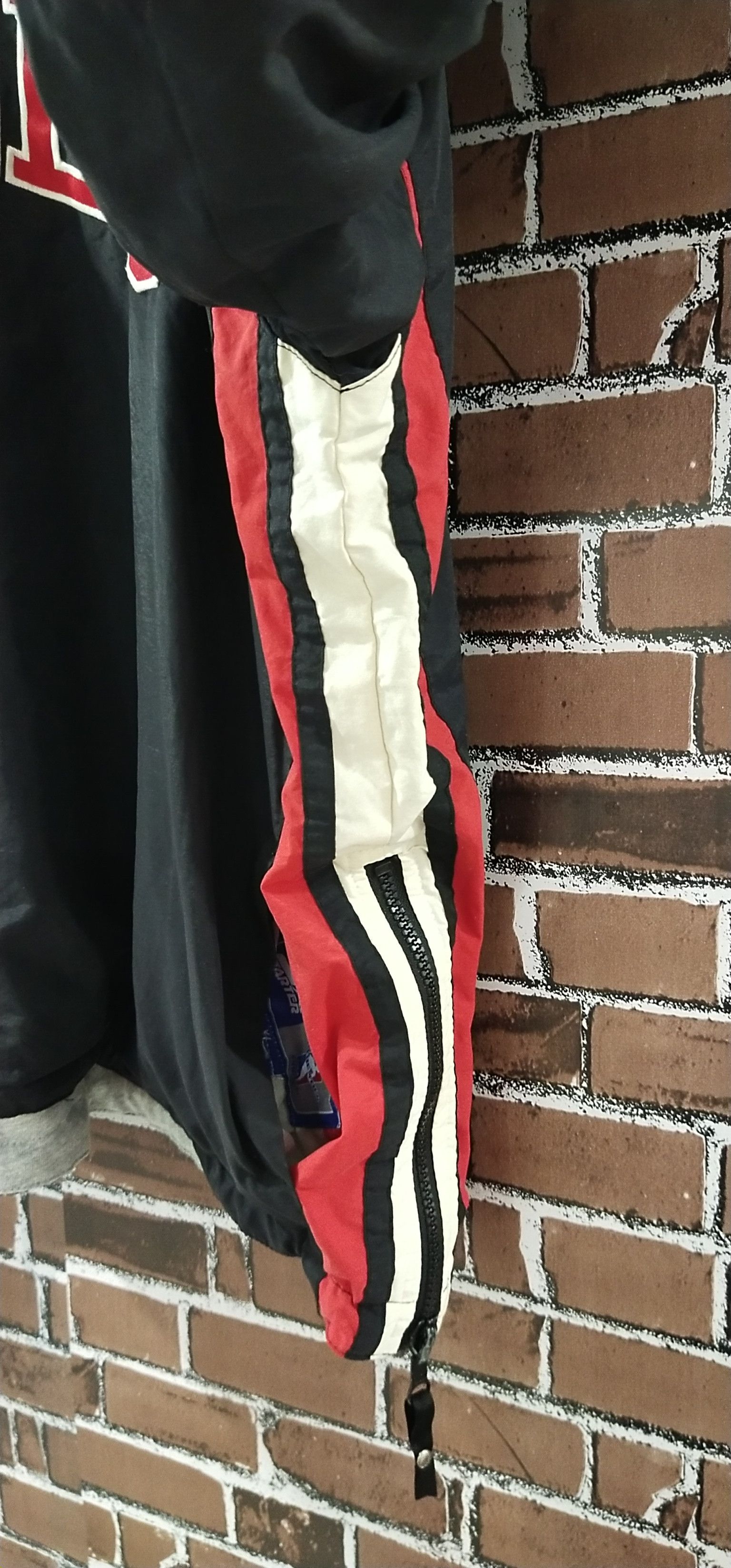 👺Final Drop Rare 2 in 1Sweater Chicago Bulls x Starter