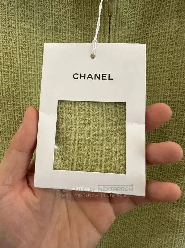 Chanel Chanel Green Wool Midi Skirt . Size 24" / US 00 / IT 34 - 6 Thumbnail