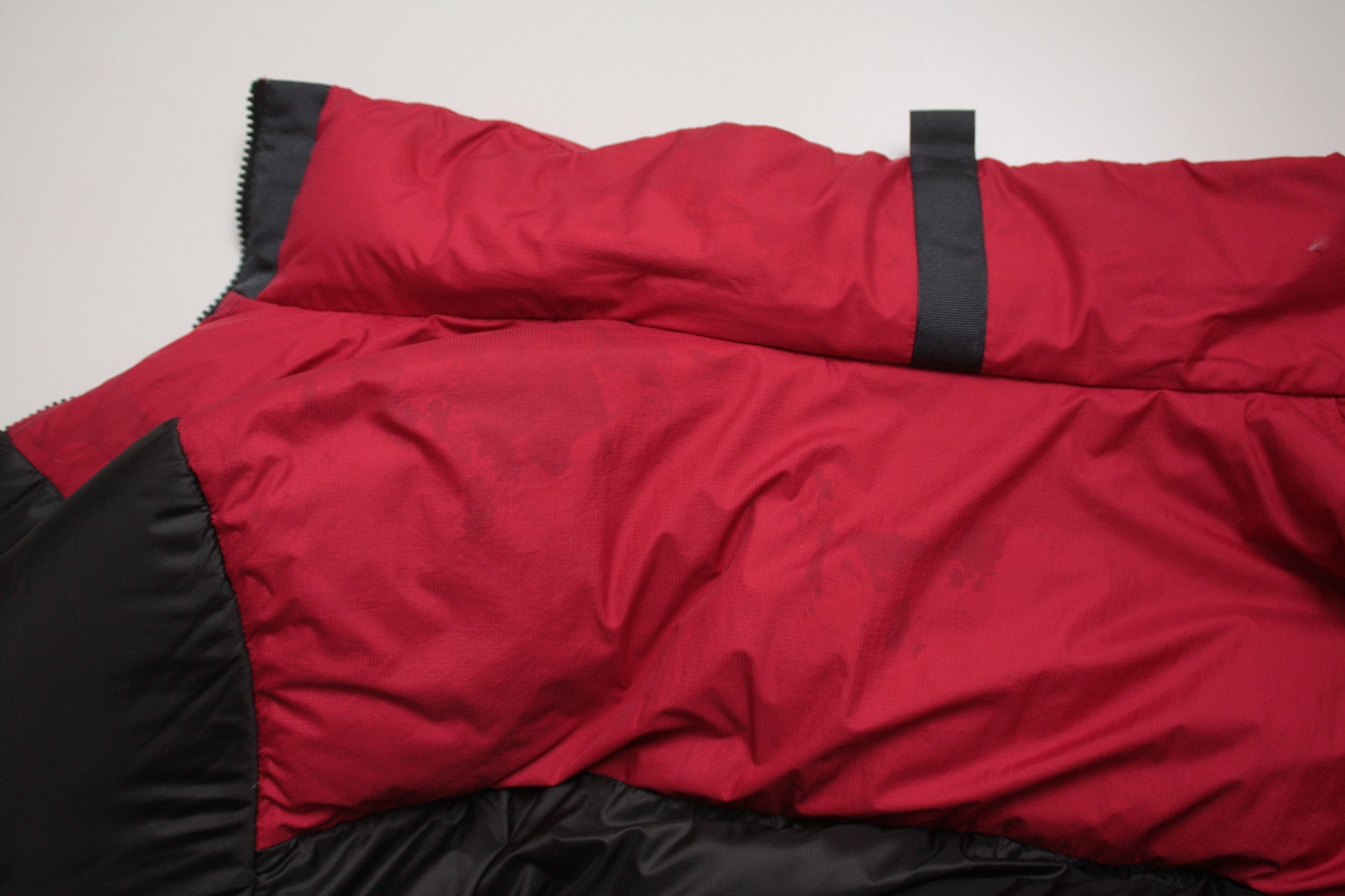 Montbell Montbell Black Red Puffer Down Jacket Men's Large Size US L / EU 52-54 / 3 - 6 Thumbnail