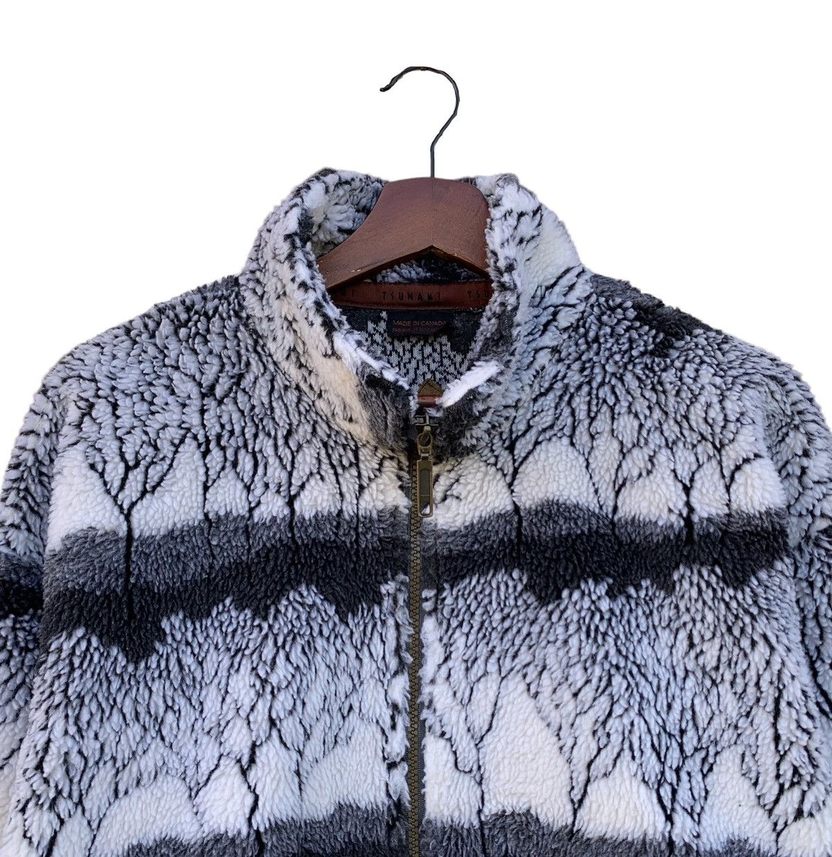 Vintage VINTAGE 90s TSUNAMI FOREST TREE GRAPHIC OUTDOOR FLEECE Size US L / EU 52-54 / 3 - 4 Thumbnail