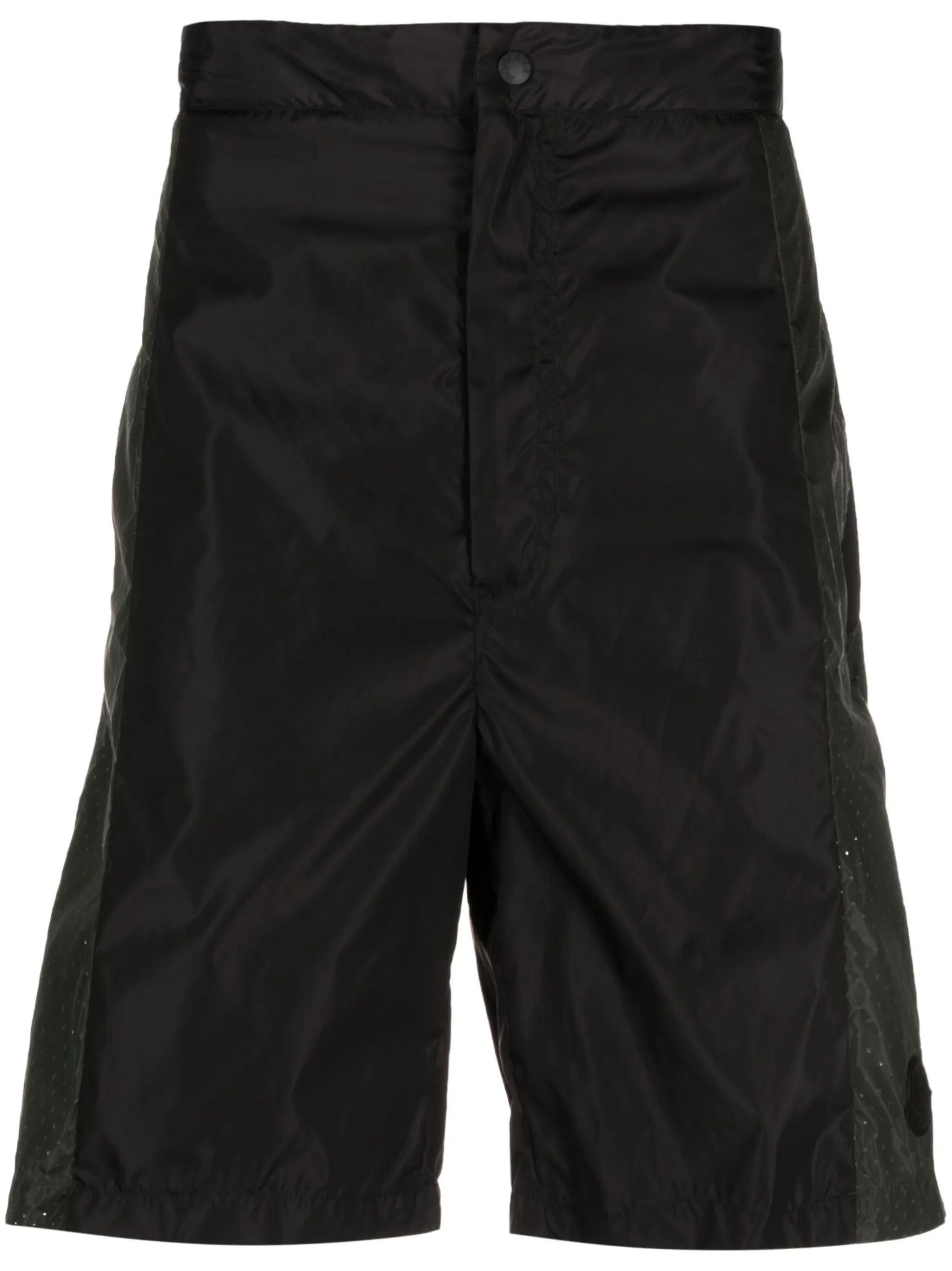 Moncler o1y0225 Short in Black/Green Size US 34 / EU 50 - 1 Thumbnail