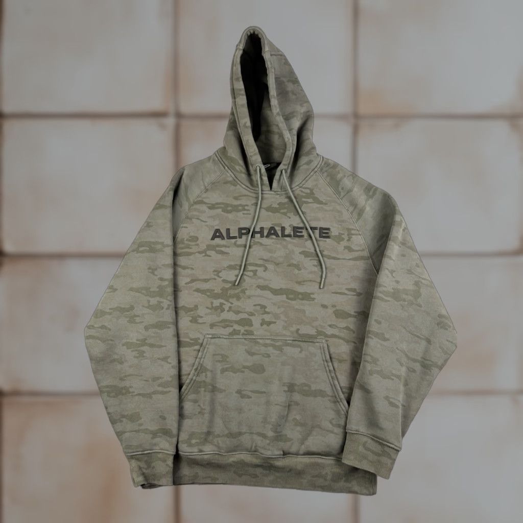 Vintage ALPHALETE Hoodie Men M Green Camouflage Long Sleeve Pullover Hooded Logo Sweatshirt Shirt Active Gym Workout Size US M / EU 48-50 / 2 - 1 Thumbnail