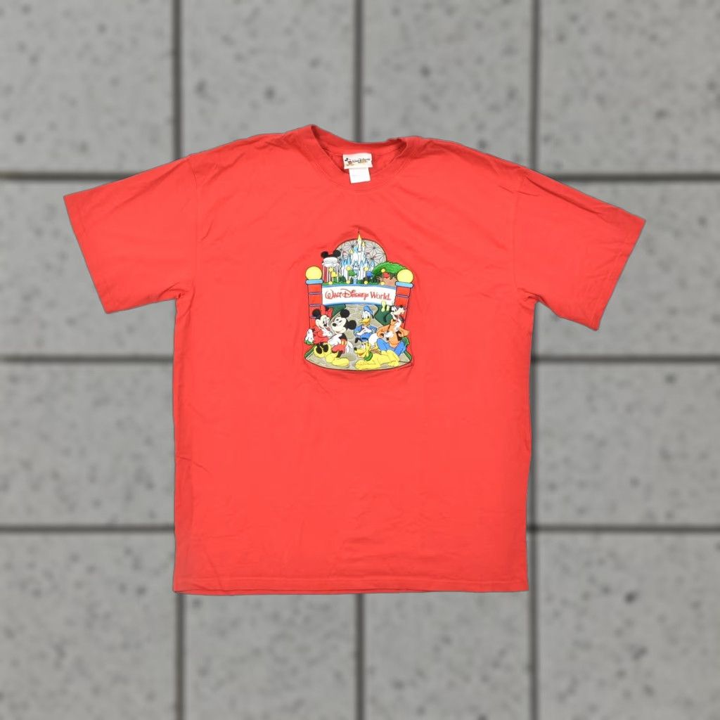 Disney Walt Disney World Mickey Mouse and Friends Embroidered Red T-Shirt XXL Men Crew Neck Short Sleeve Cotton Embroidered Disney Shirt 2XL Top Size US XXL / EU 58 / 5 - 1 Thumbnail