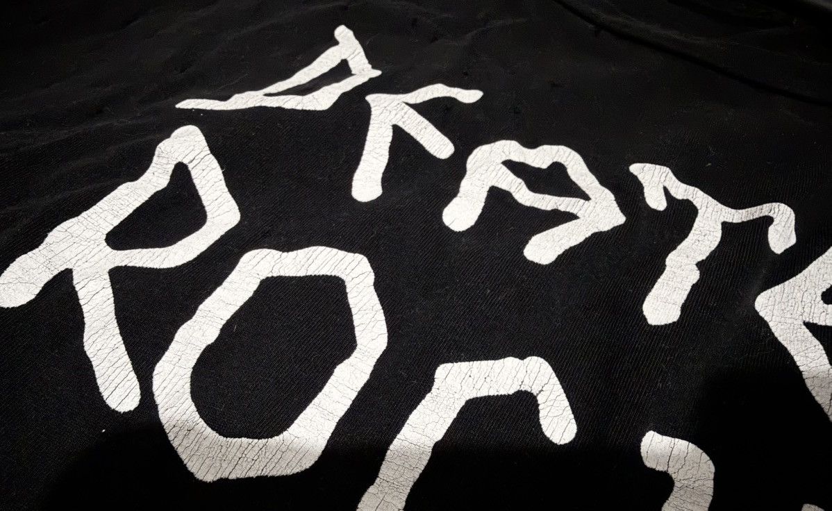 GARCONS INFIDELES Garçons Infideles Death Rock T-shirt Size US XL / EU 56 / 4 - 4 Thumbnail