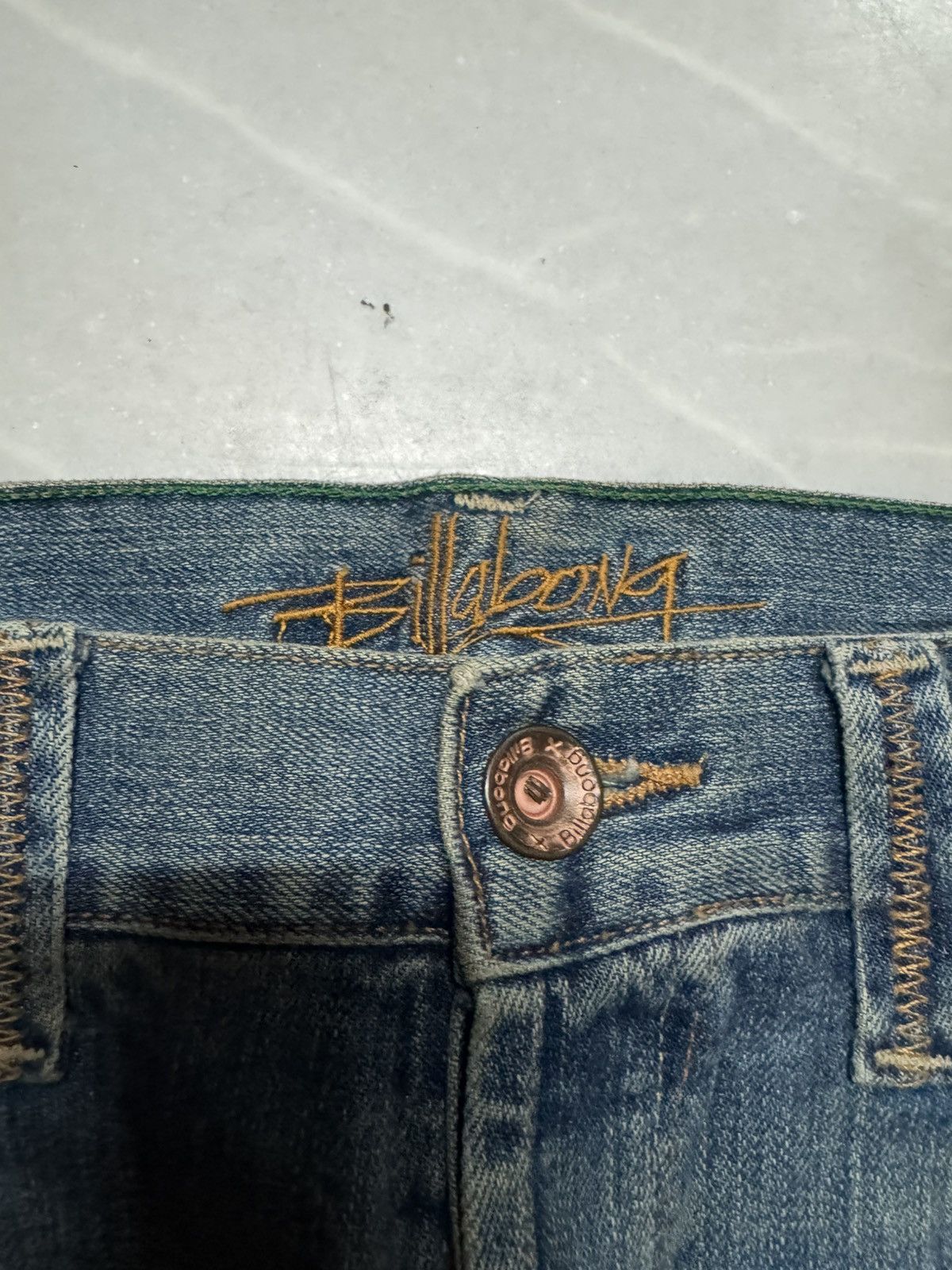Billabong 💥FLARED💥VINTAGE BILLABONG RUSTY MUD-WASHED CLASSIC BOOTCUT Size US 32 / EU 48 - 8 Thumbnail