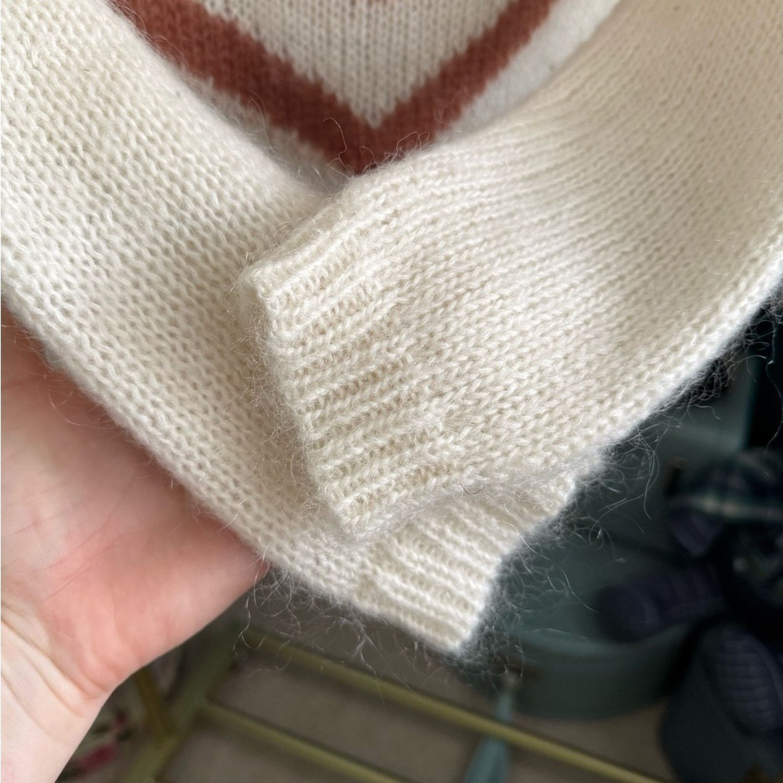 Sezane Sezane Chevron Sweater Size M / US 6-8 / IT 42-44 - 2 Thumbnail