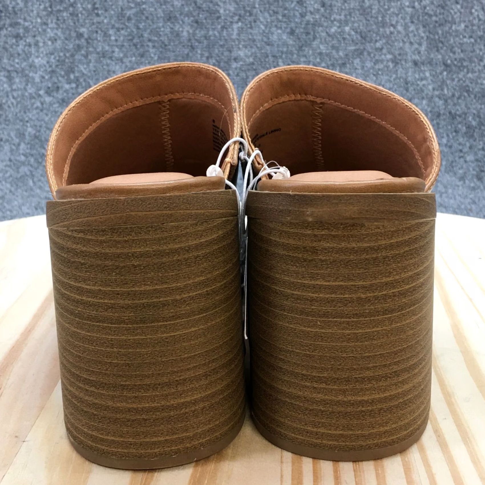 Vintage Universal Thread Heels Tess Mule Brown Faux Leather Slip On Womens 8 Casual Block Heel New Size US 8 / IT 38 - 7 Thumbnail
