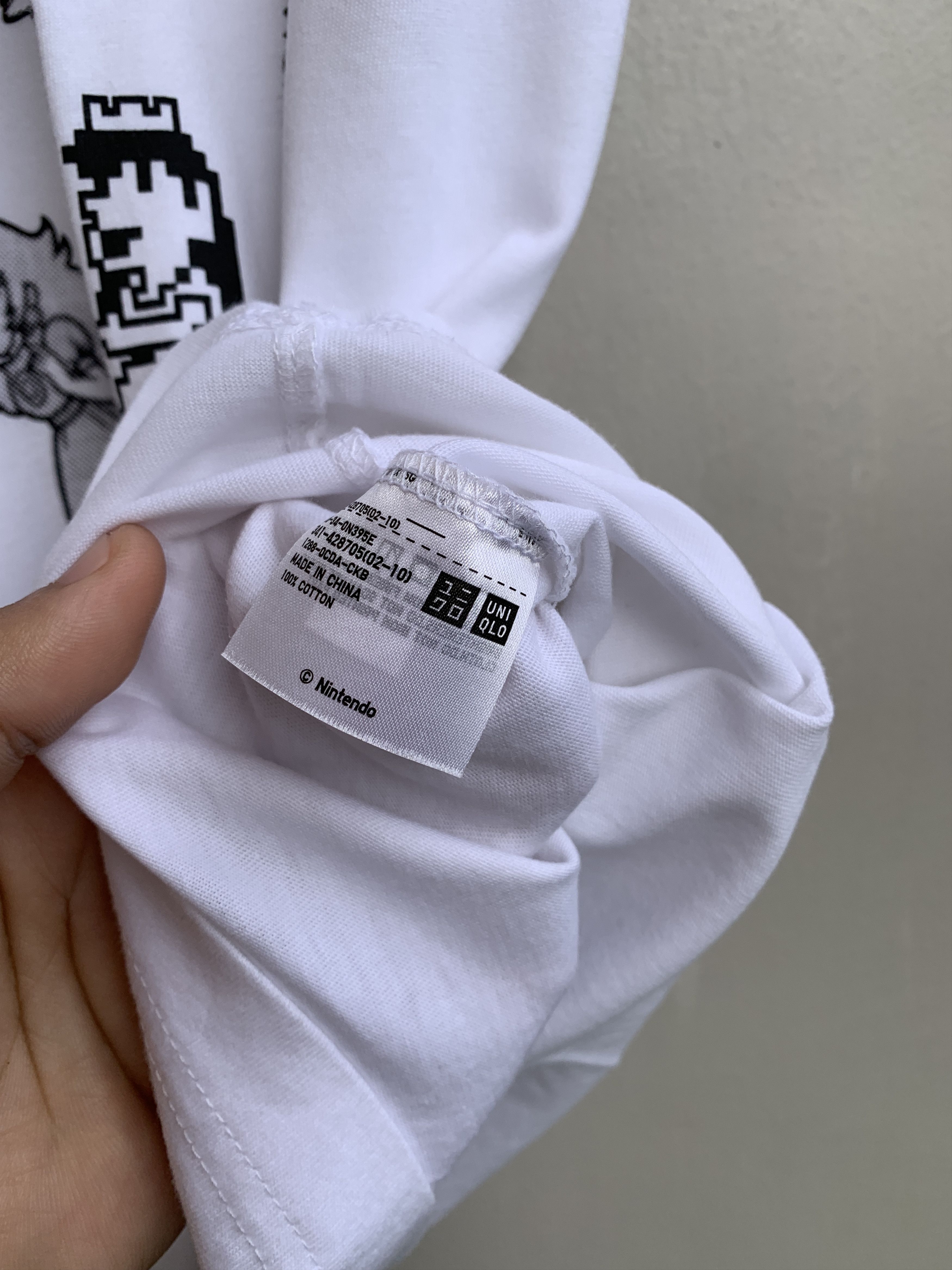 Japanese Brand × Nintendo × Uniqlo Uniqlo UT x Nintendo 'Super Mario Bros' Size US L / EU 52-54 / 3 - 4 Thumbnail