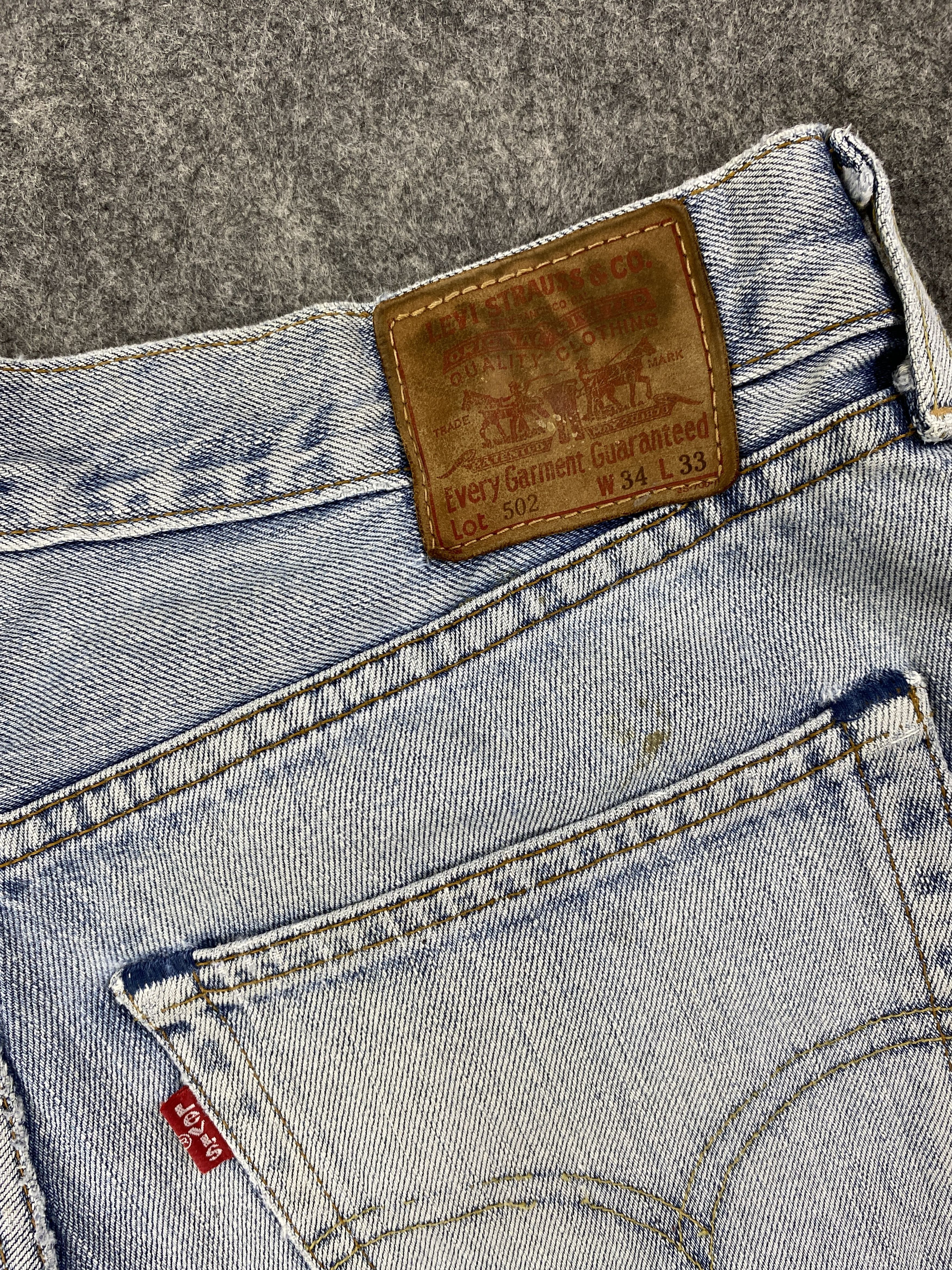 Levi's Light Blue Wash Vintage Levi's 502 33x33.5 Denim -JN2025 Size US 33 - 10 Thumbnail