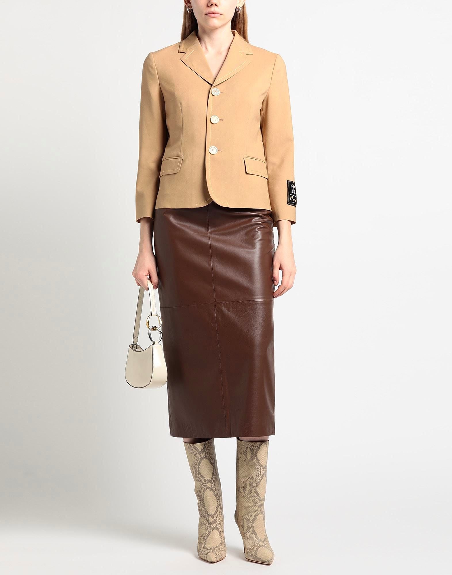o1f1d3z0725 Blazer in Beige