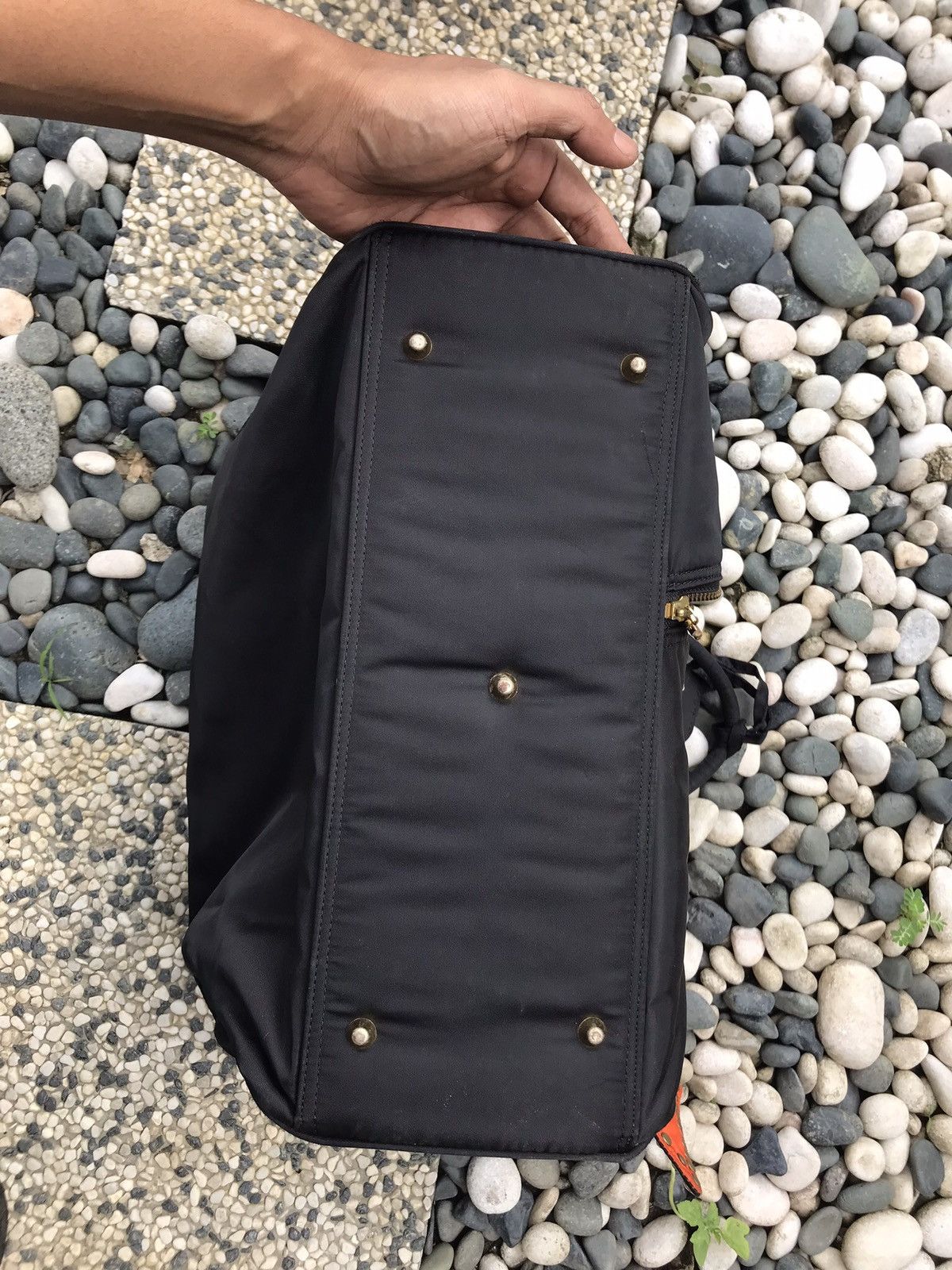 Japanese Brand DEZERT INDUSTRY TYPE HANDBAG HANDMADE 🇯🇵 Size ONE SIZE - 22 Thumbnail