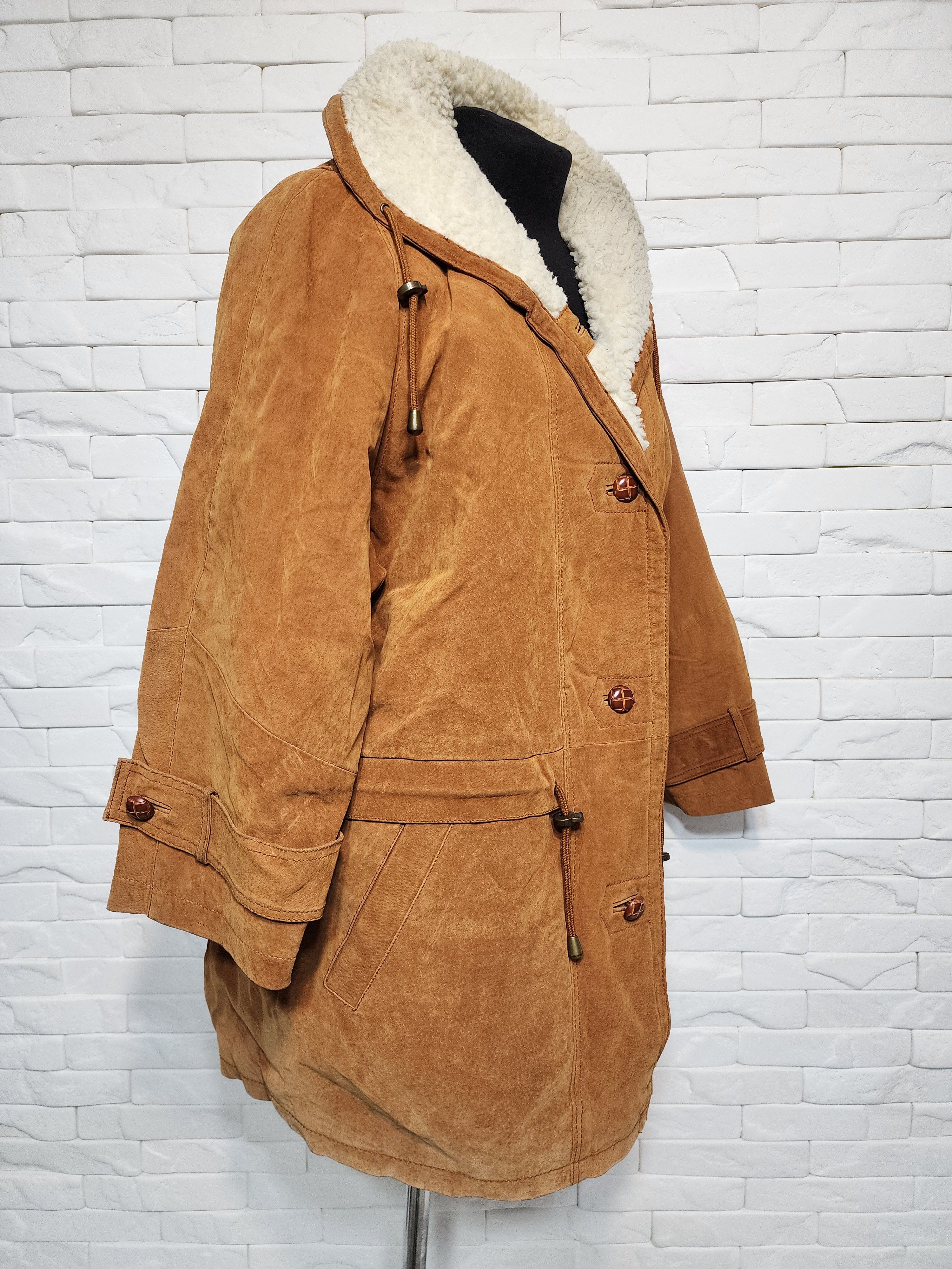 Genuine Leather Brown Women's Fur Jacket: Women's Vintage Button Coat Size XL / US 12-14 / IT 48-50 - 3 Thumbnail