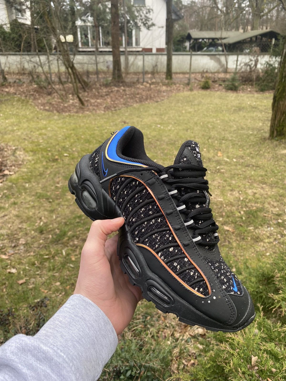 Nike Supreme Air max tailwind 4 black x supreme Grailed