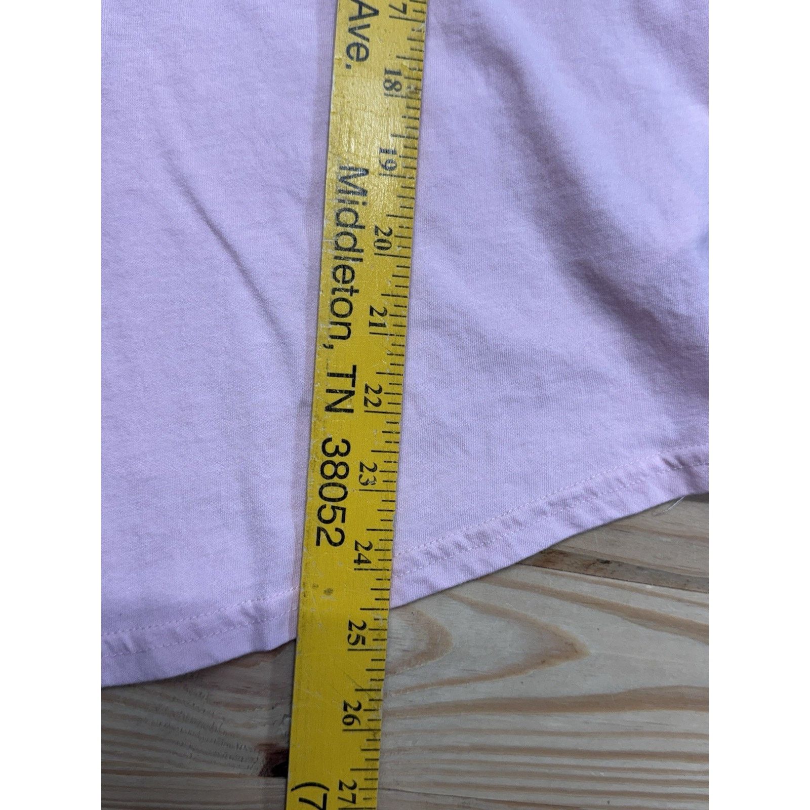 Hanes Michigan Wolverines Basic Hanes T-Shirt Womens Pink L Size US L / EU 52-54 / 3 - 5 Thumbnail