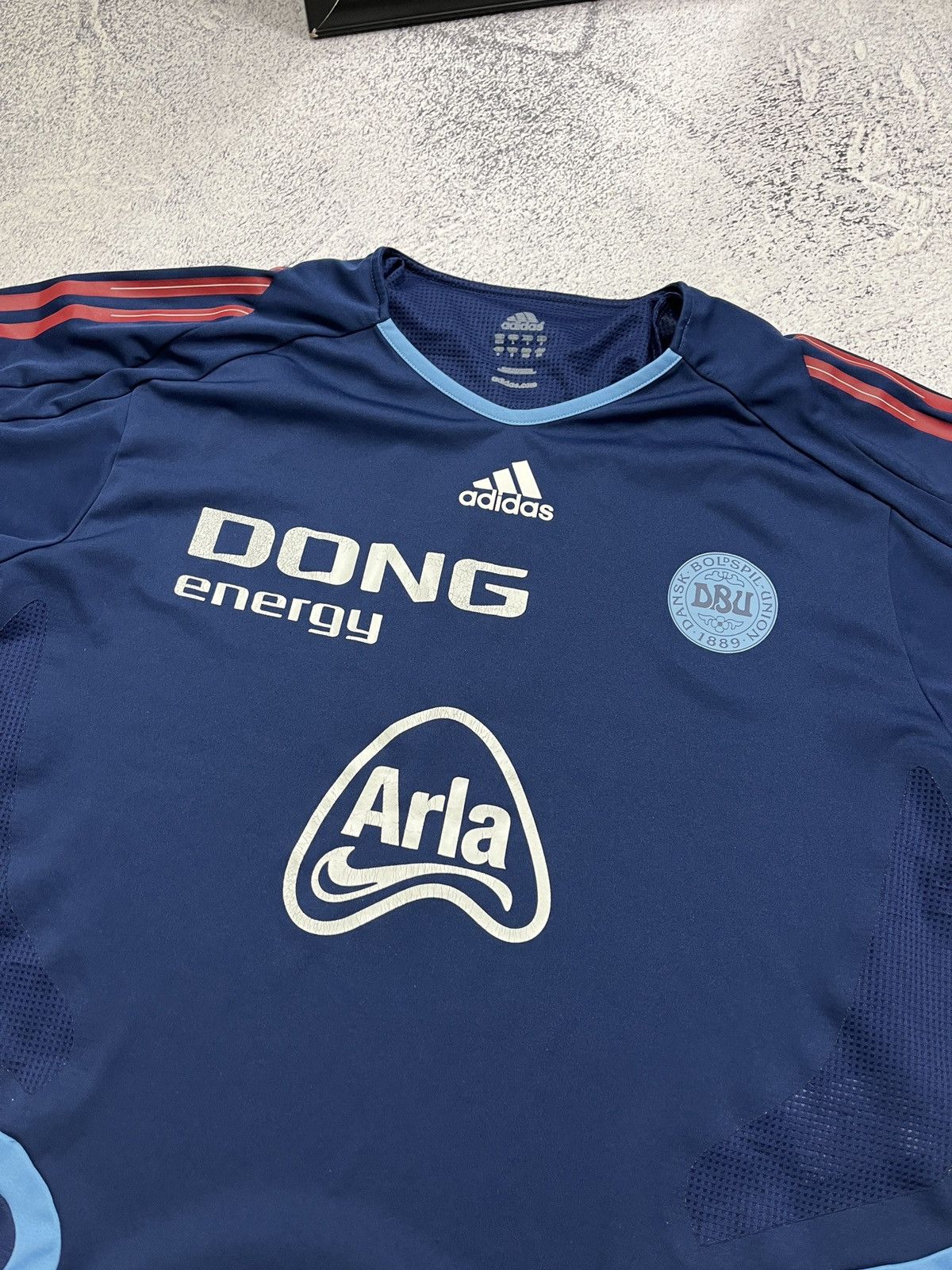 Adidas Adidas Denmark 2007 Soccer Training Jersey Football Shirt Size US L / EU 52-54 / 3 - 6 Thumbnail