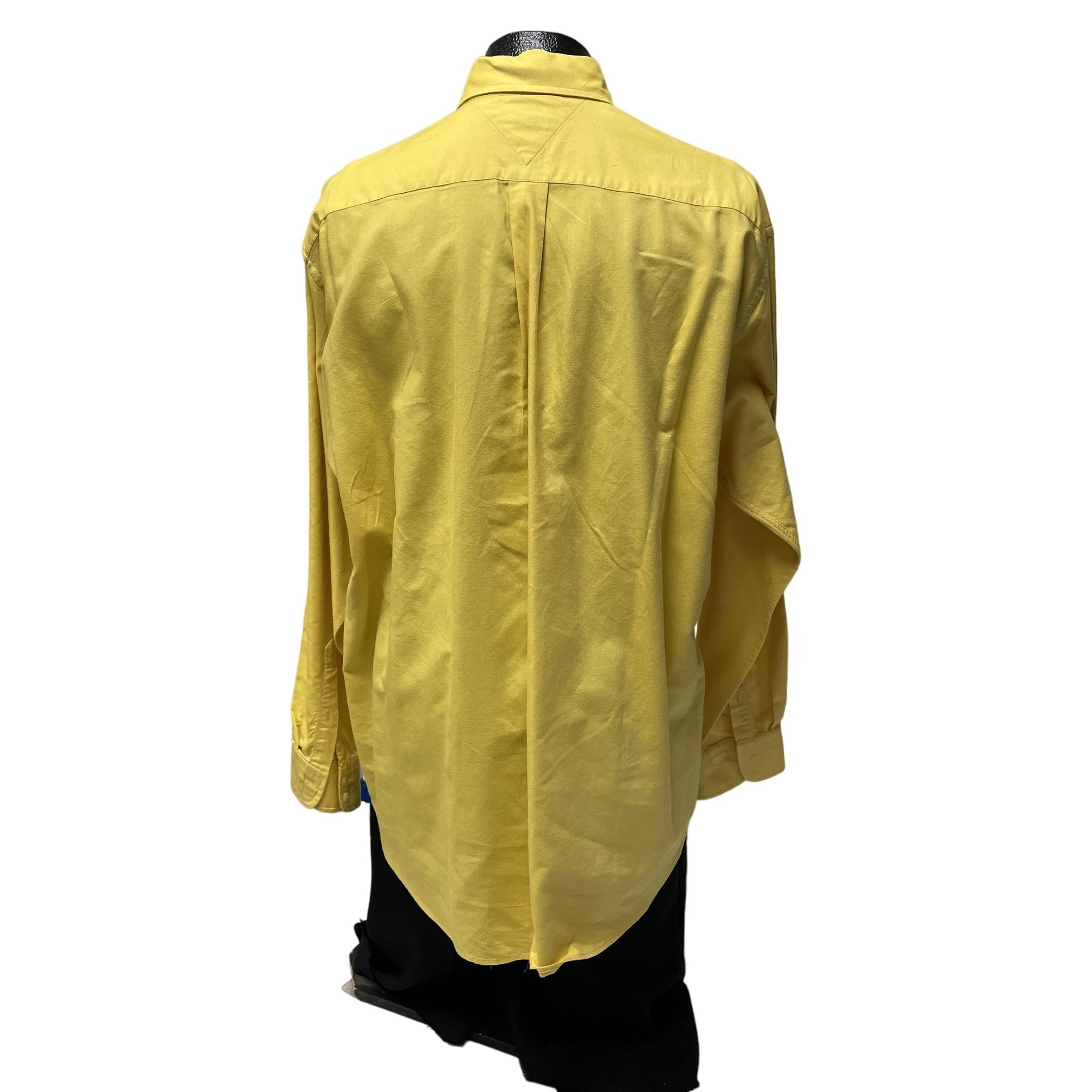 Tommy Hilfiger Vtg Tommy Hilfiger SOLID YELLOW Oxford Flag Streetwear Shirt Size US L / EU 52-54 / 3 - 6 Thumbnail